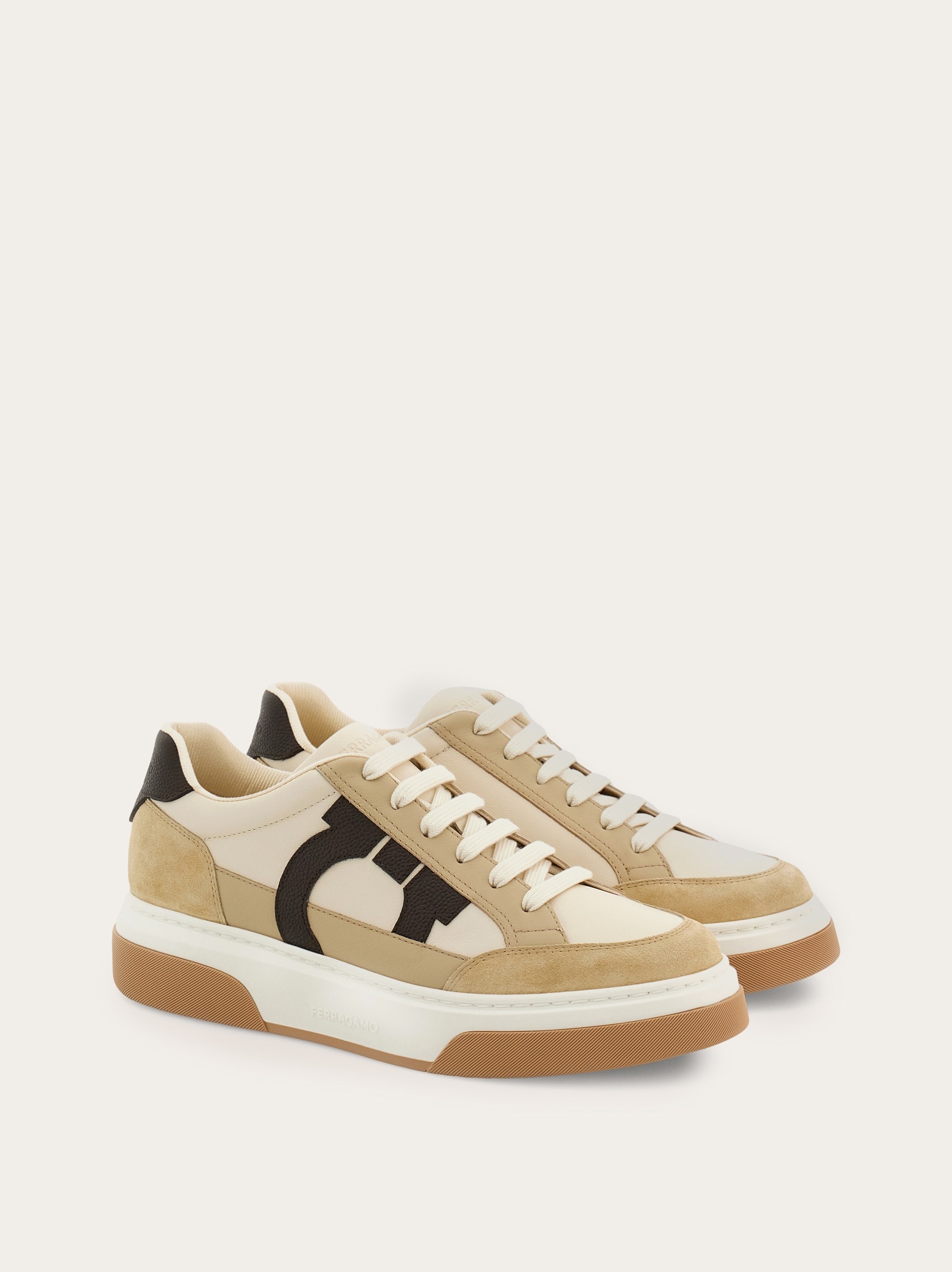 Low top sneaker with Gancini ornament - 5