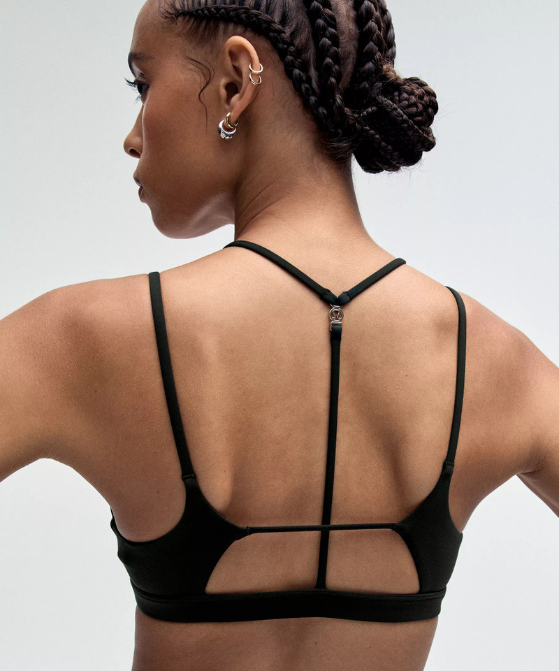 lululemon SmoothCover Strappy Bra *Light Support, A/B Cup outlook