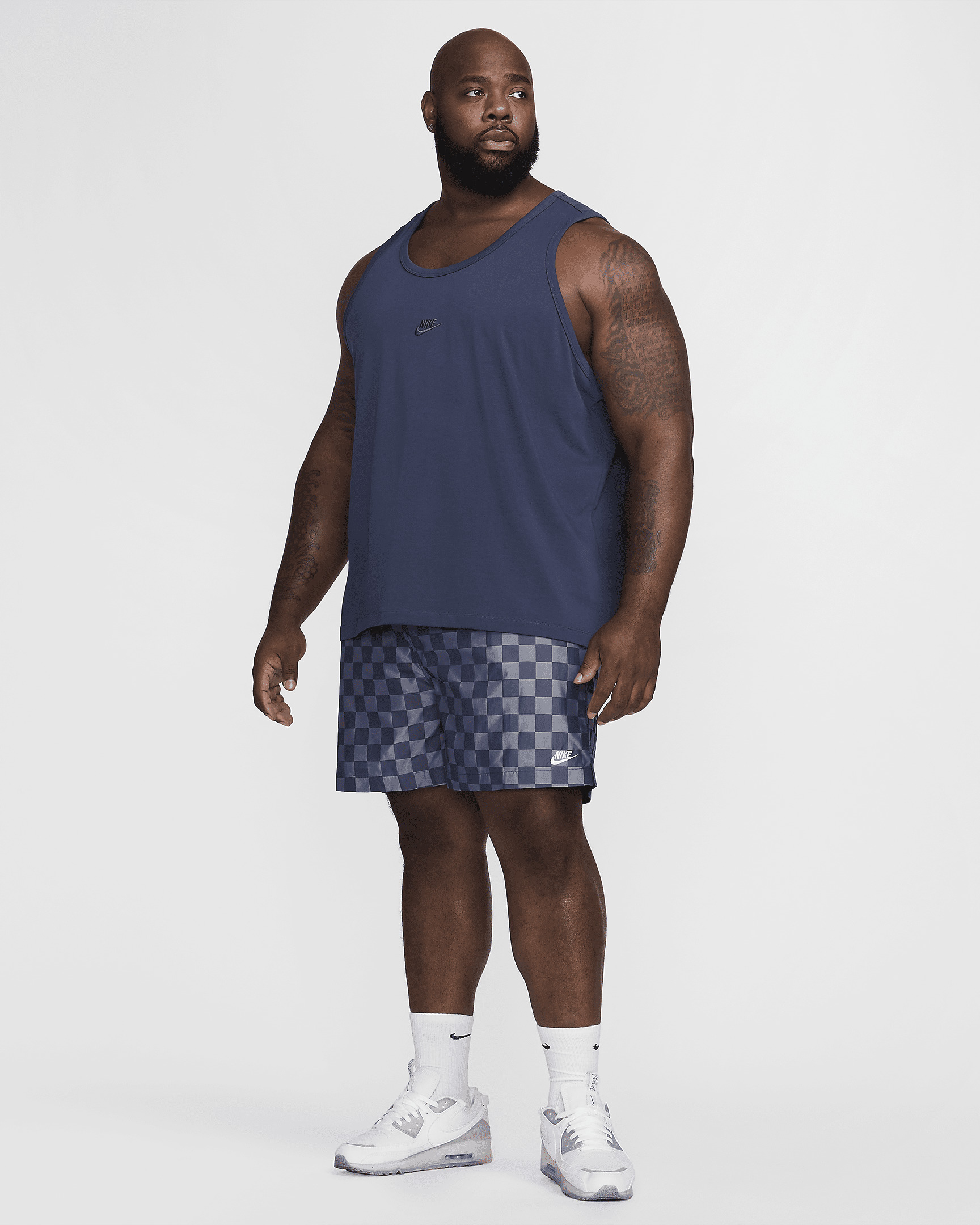 Nike Club Men's Flow Shorts - 13