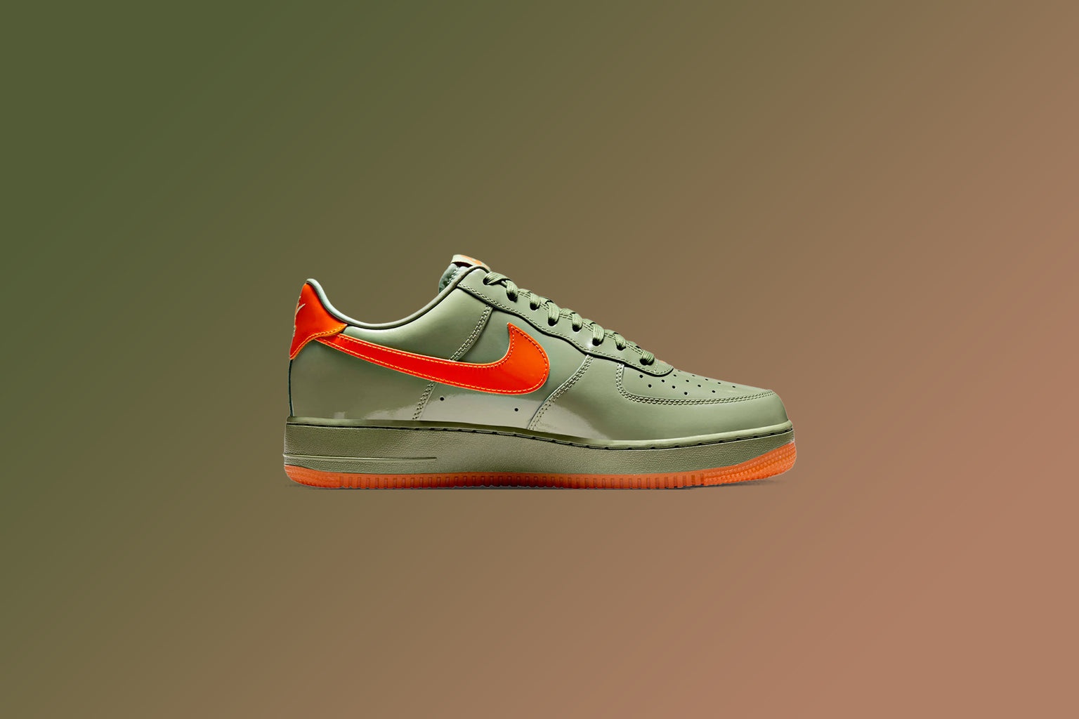 AIR FORCE 1 '07 PREMIUM - OIL GREEN/SAFETY ORANGE/PLATINUM TINT - 5