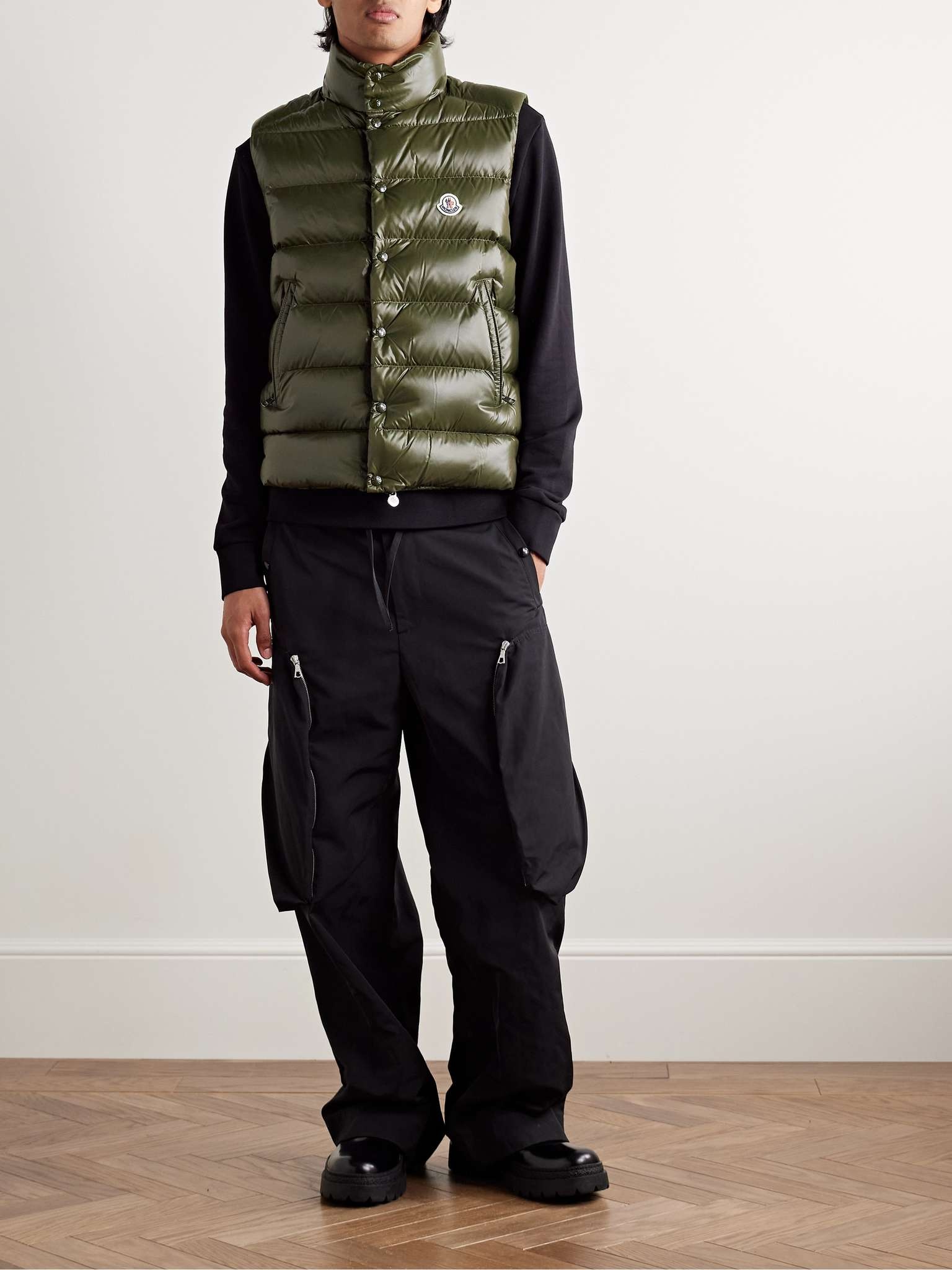 Moncler Logo-Appliquéd Quilted Leather Messenger Bag