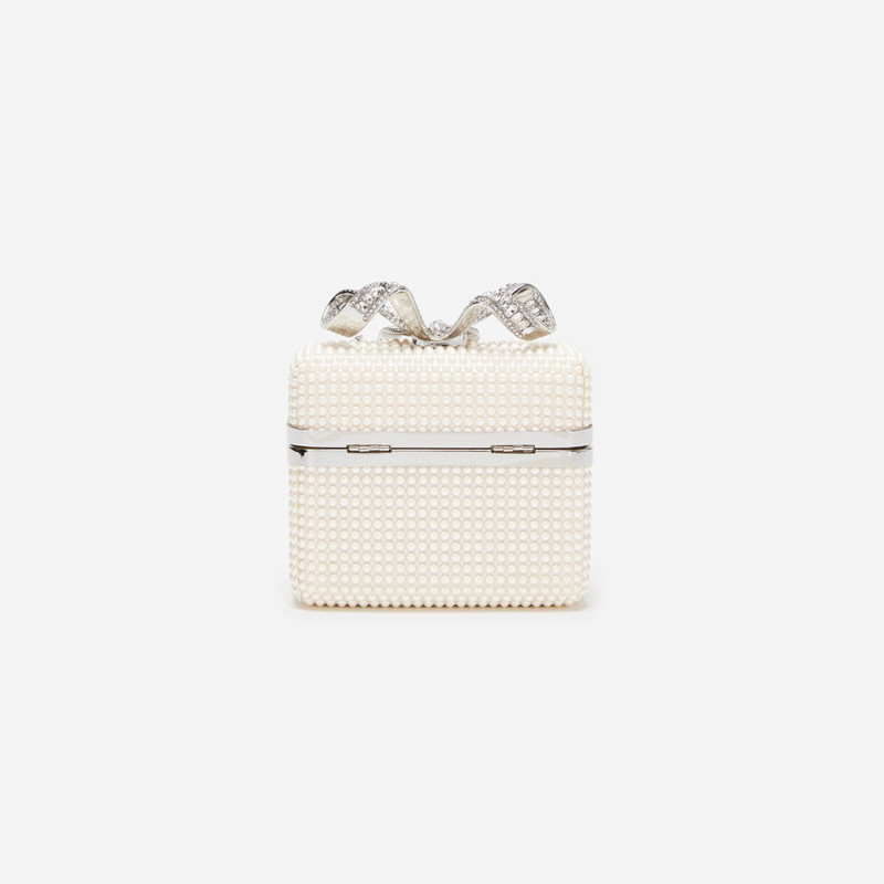 Pearl Embellished Vanity Case 3