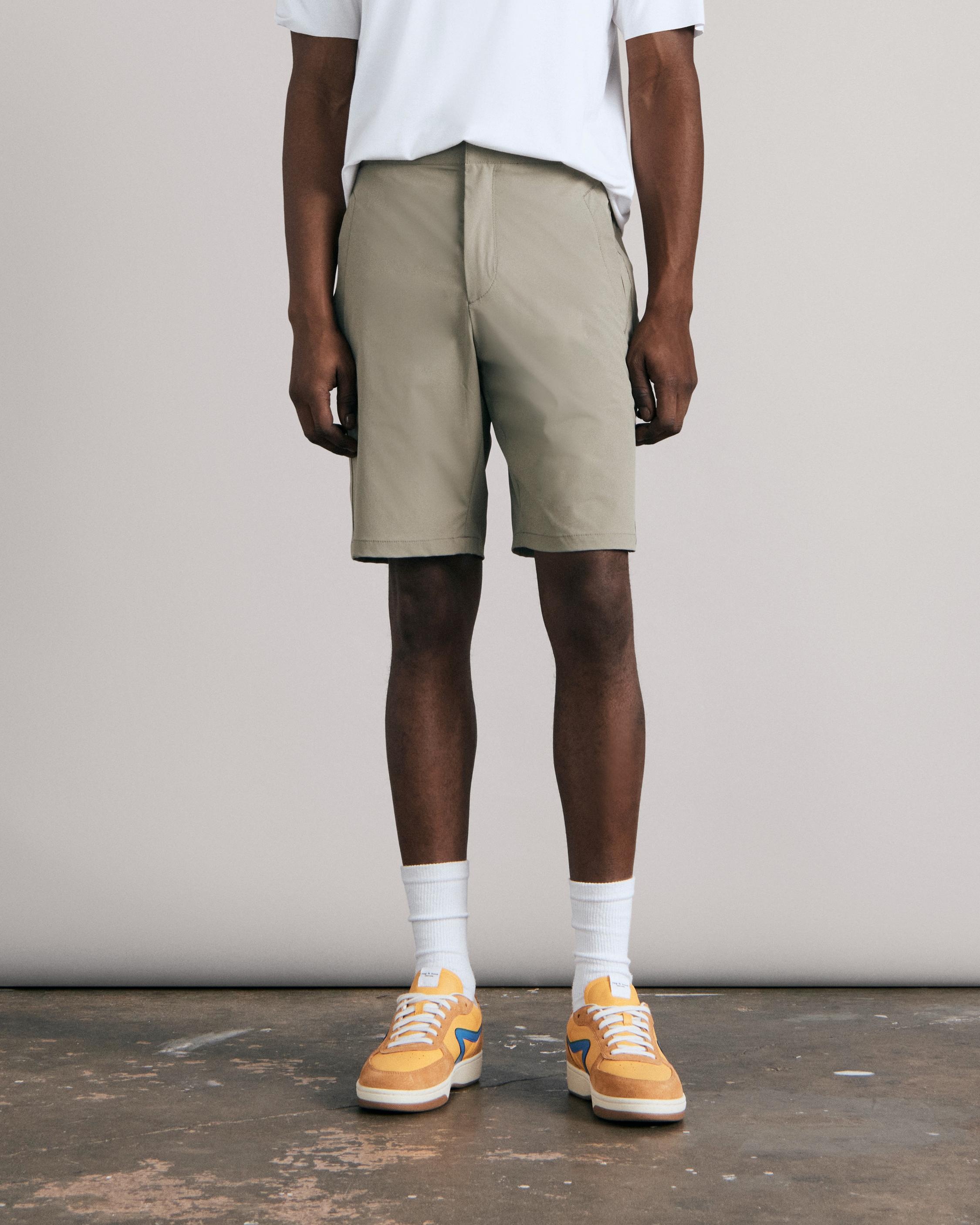 Pursuit Nylon Zander Short
Relaxed Fit Short - 3