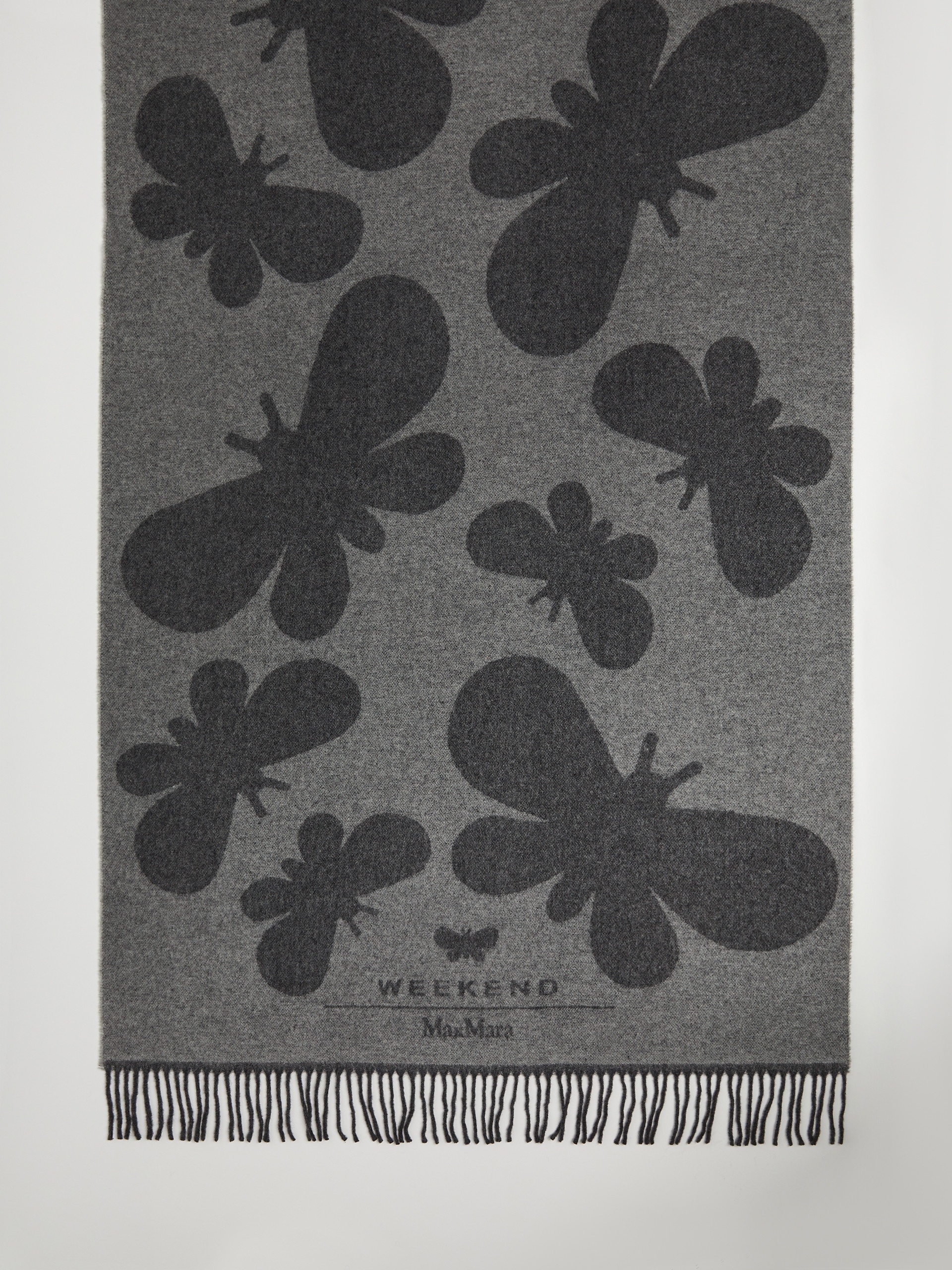 CRESTA Jacquard wool stole - 1