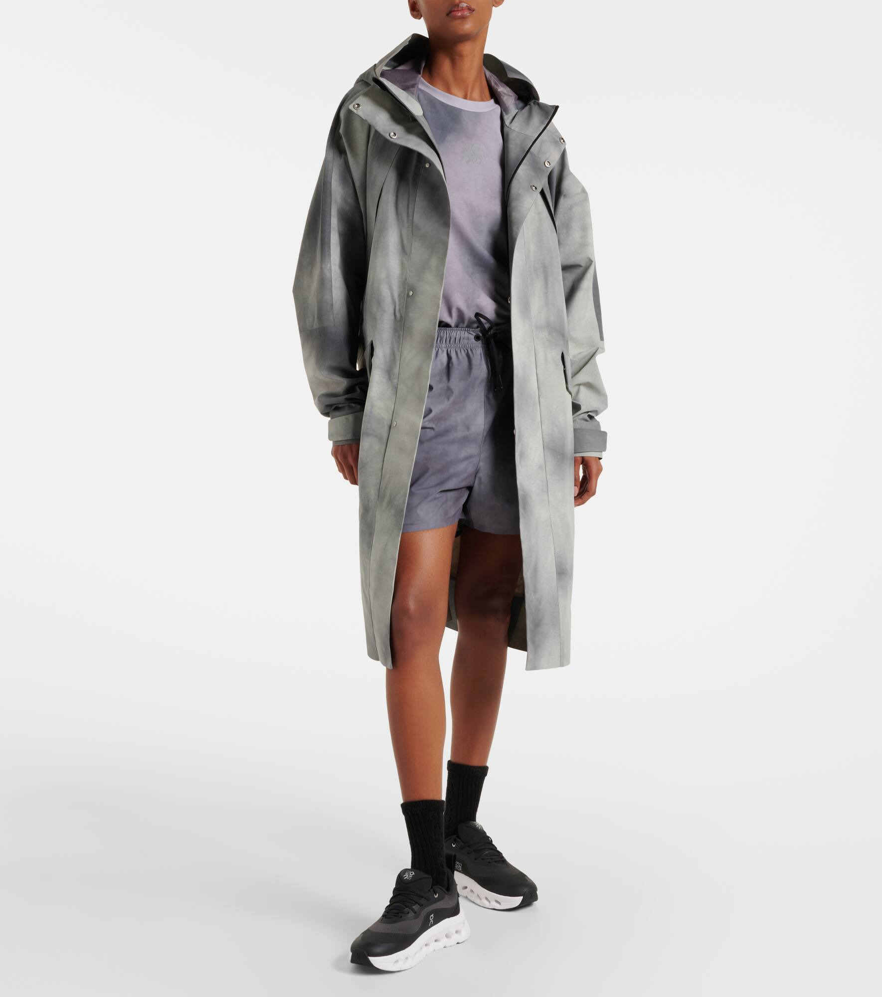 x On technical jacket - 2
