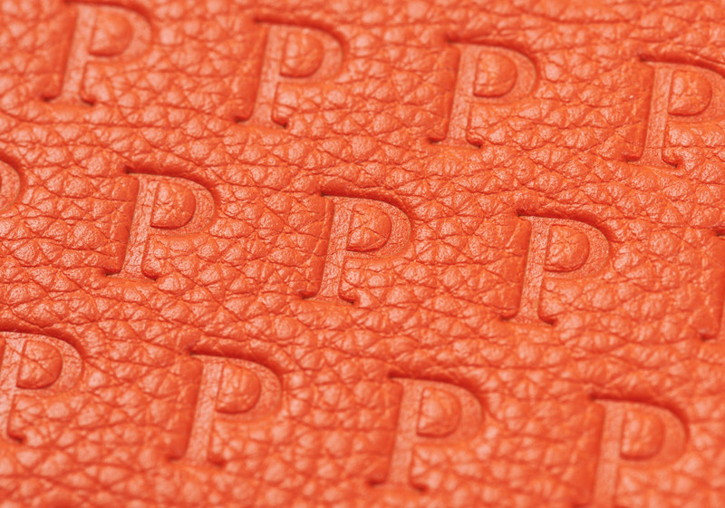 P EMBOSSED BILLFOLD WALLET ORANGE / RED 3