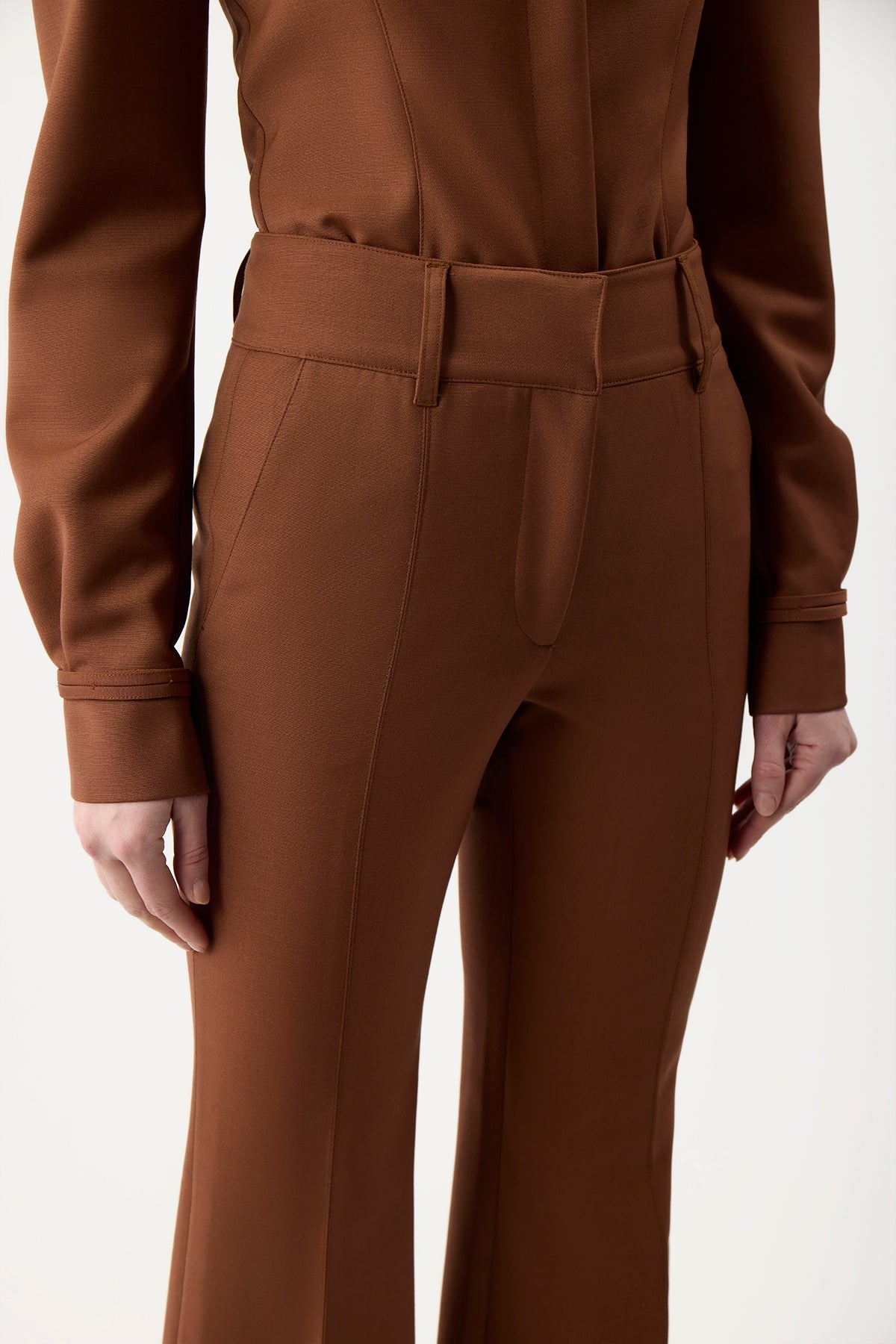 Rhein Pant in Cognac Sportswear Wool - 5