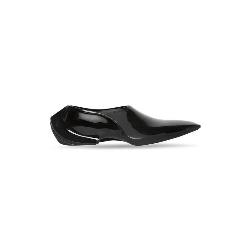 BALENCIAGA Men's Space Shoe in Black - 689242W0FOC1000 | REVERSIBLE