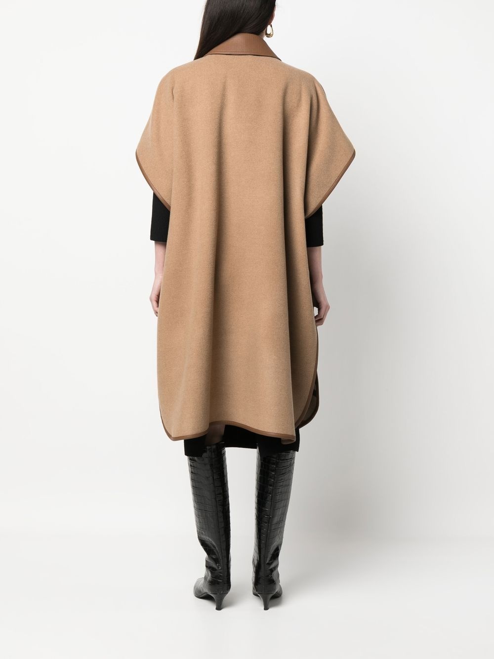 press-stud cape - 4