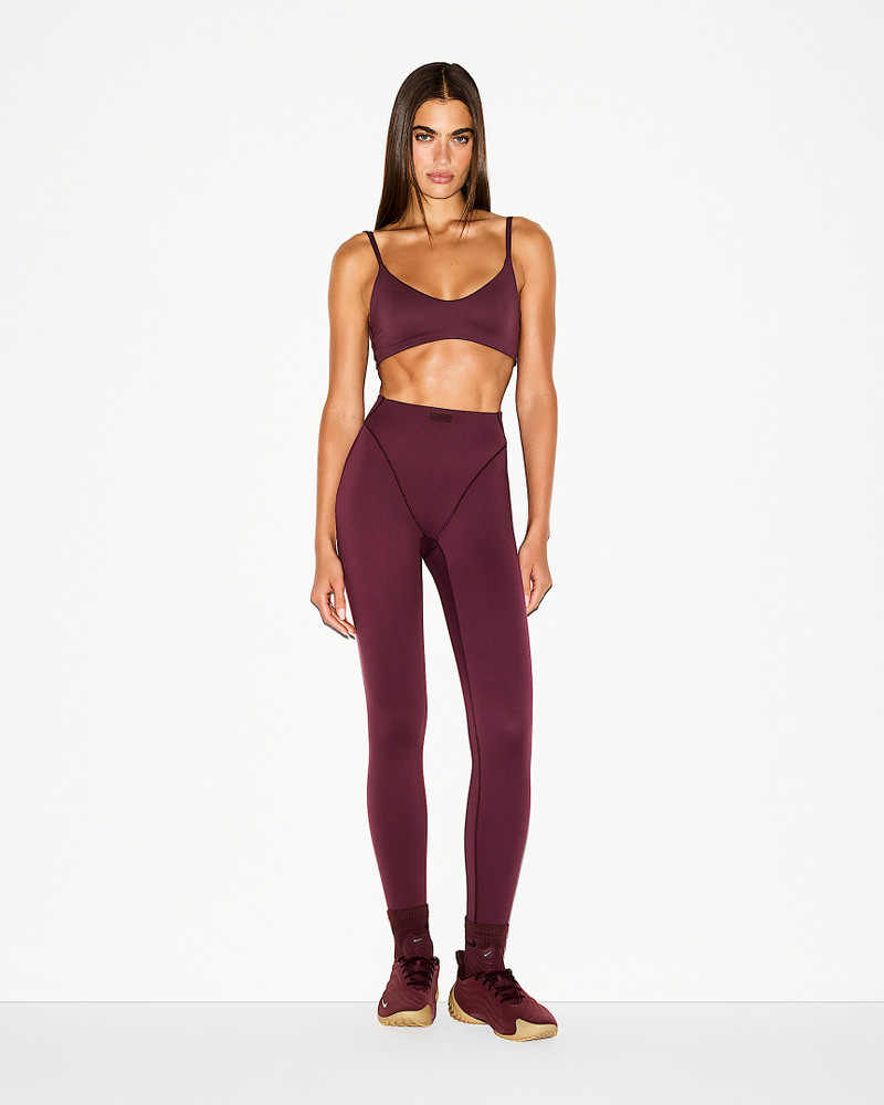 NikeSKIMS Matte Women's Micro-Scoop Bra 3