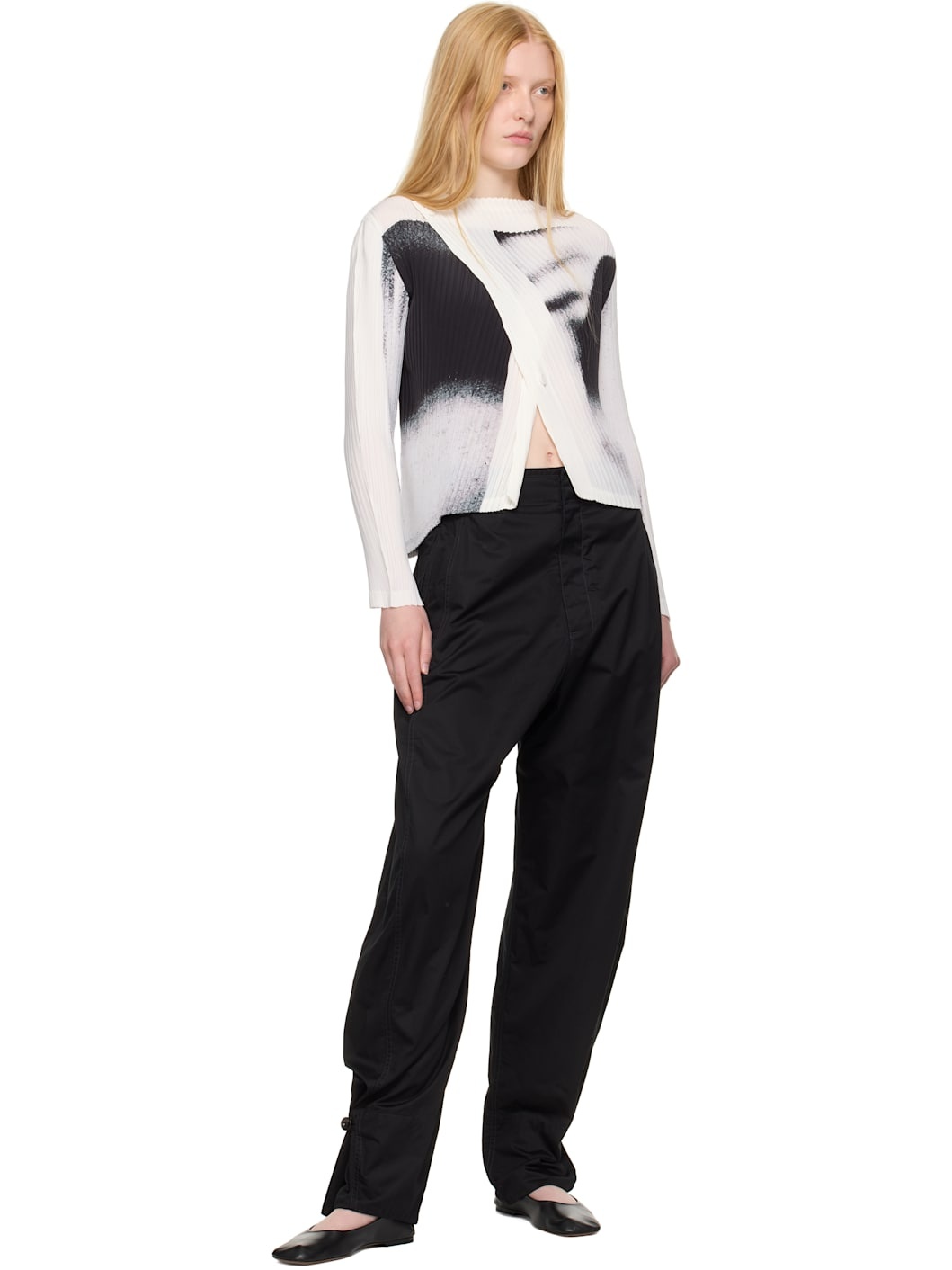 White & Black May Shadow Study Pleats Cardigan - 4
