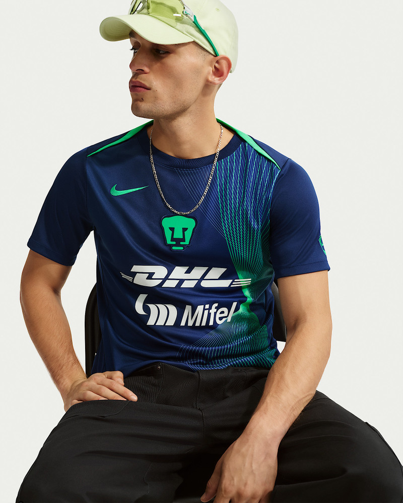 Pumas UNAM Academy Pro Men's Nike Dri-FIT Soccer Pre-Match Top 3