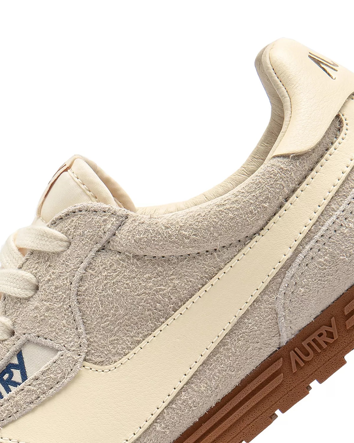 Women's Windspin Low Top Sneakers - 4