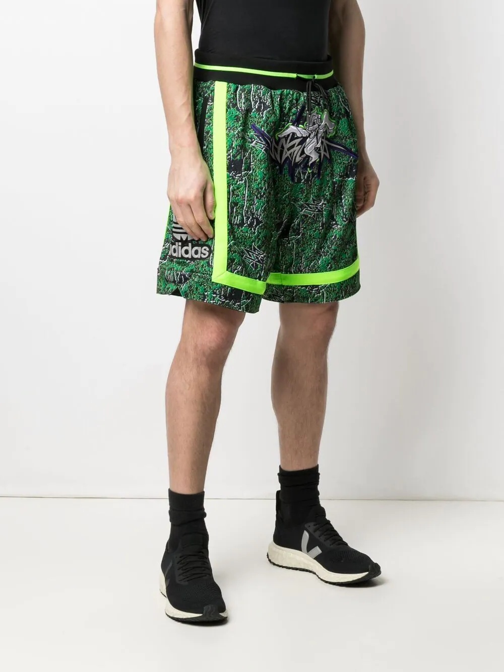 graphic-print deck shorts - 4