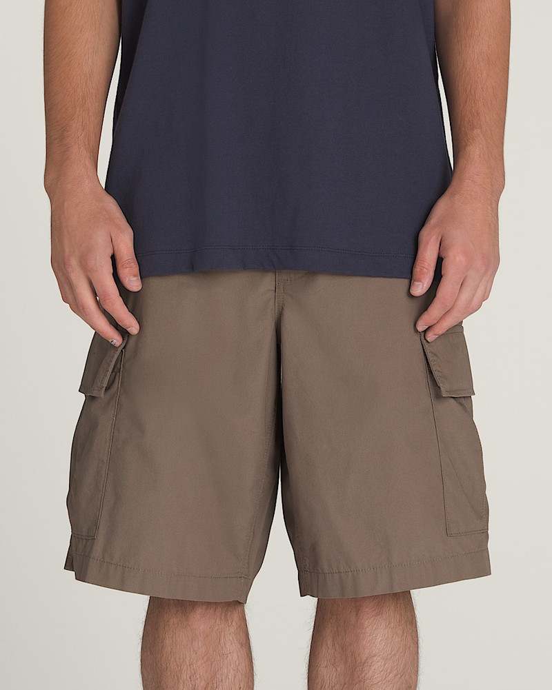 Vans Service Cargo Loose 22'' Shorts outlook