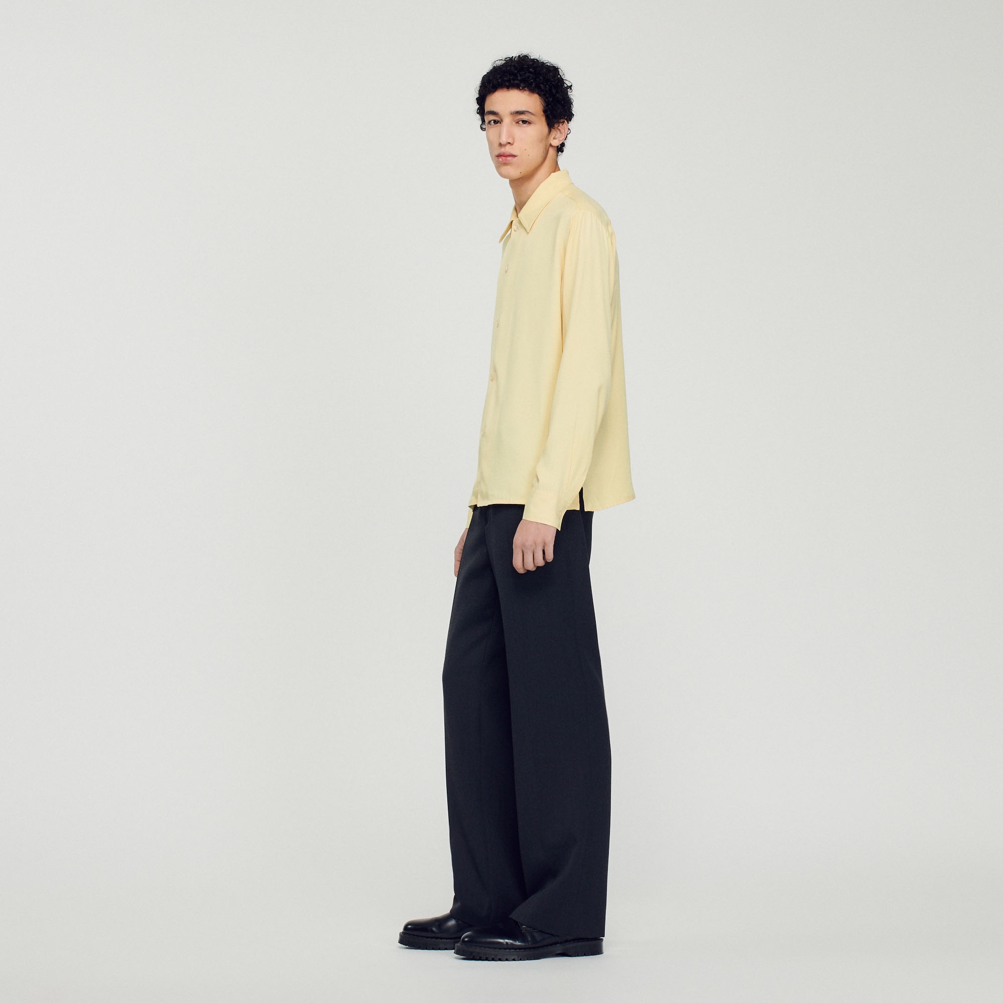 Floaty shirt with spread collar - 7
