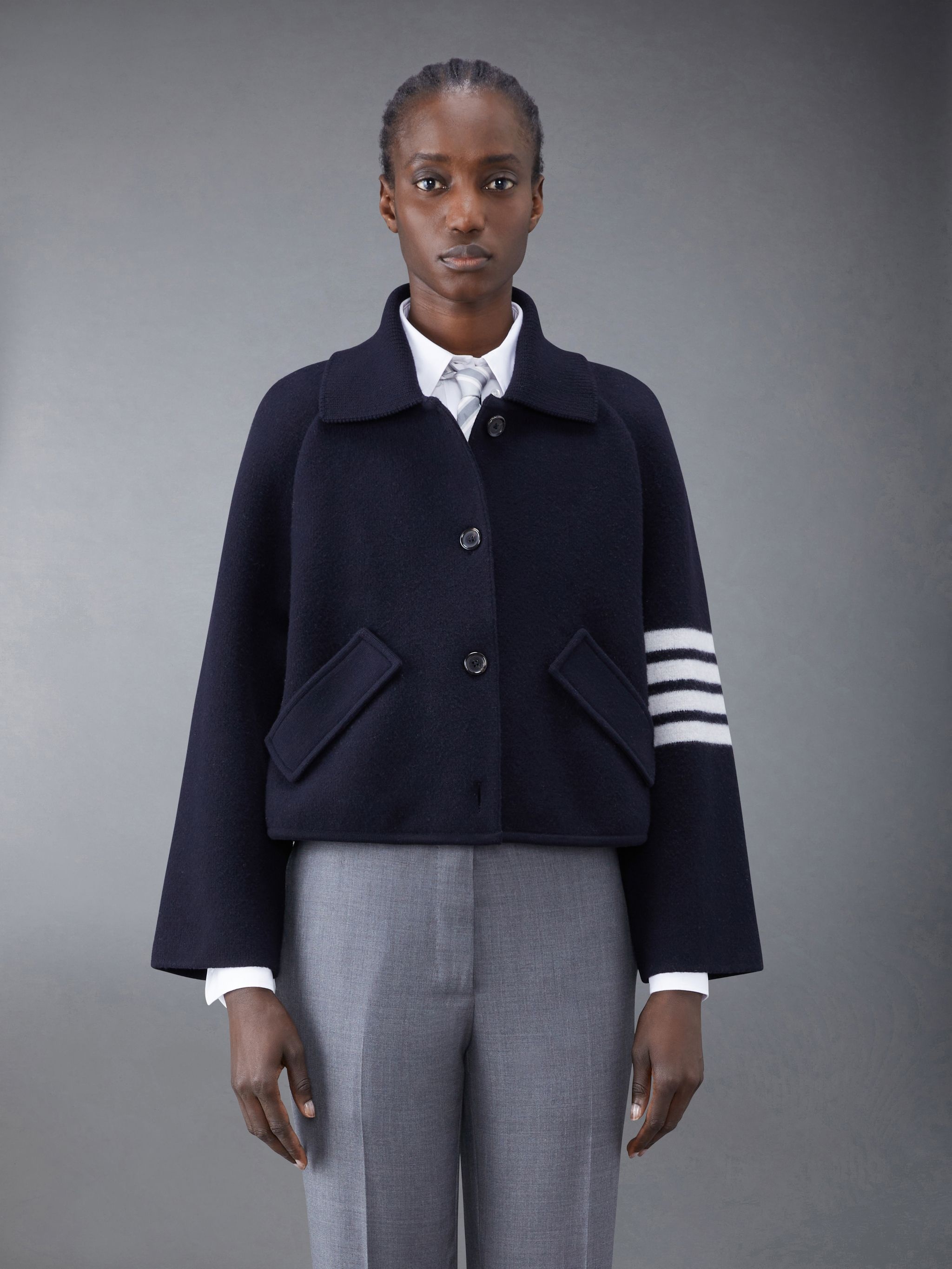 Thom Browne tie-detail cropped car jacket - Blue