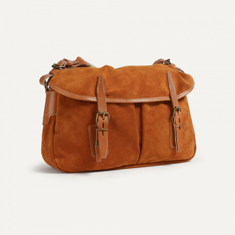 Bleu de Chauffe MUSETTE S FISHERMAN'S BAG / SUEDE - OCHER outlook