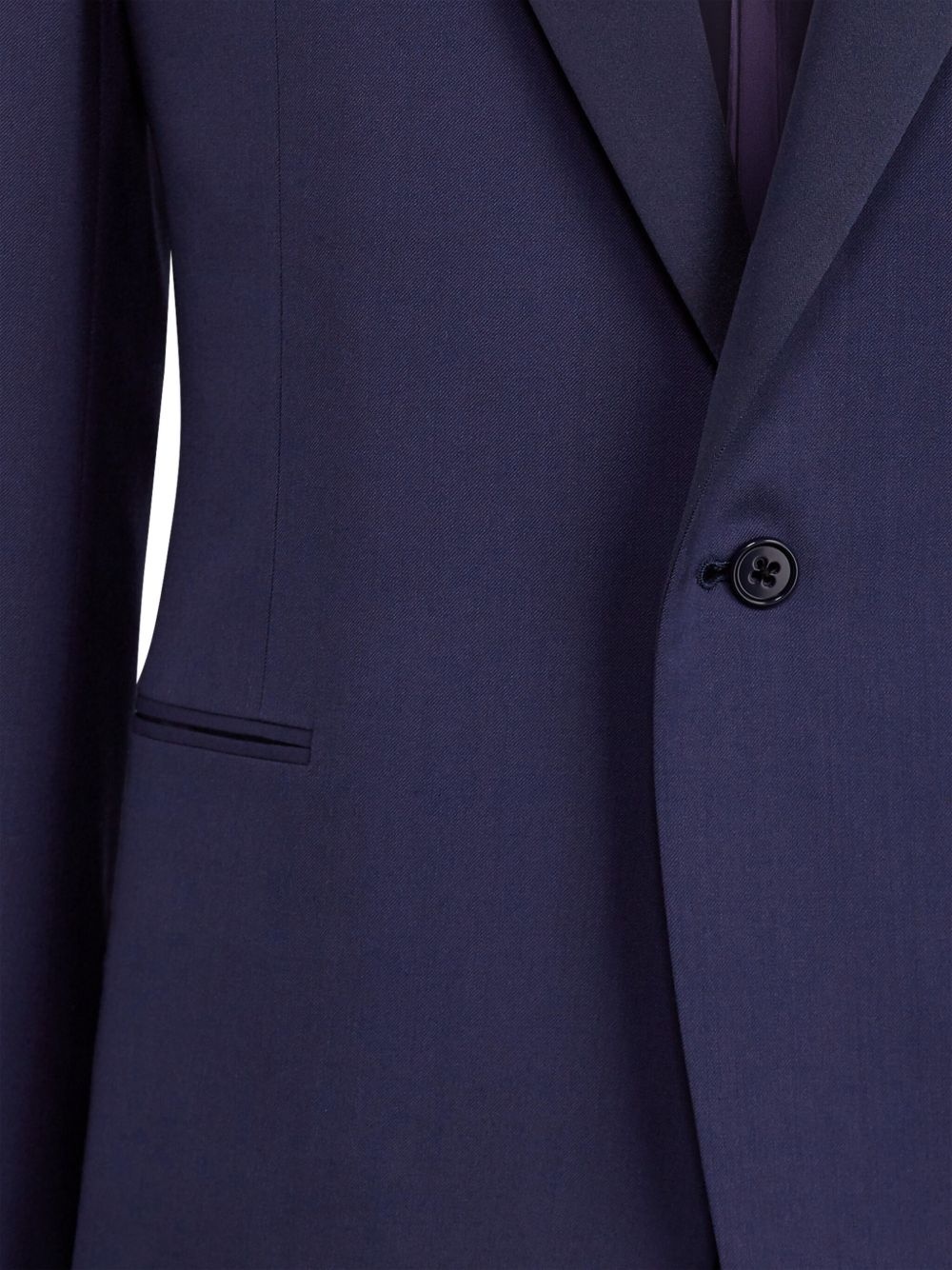 peak-lapels suit - 2