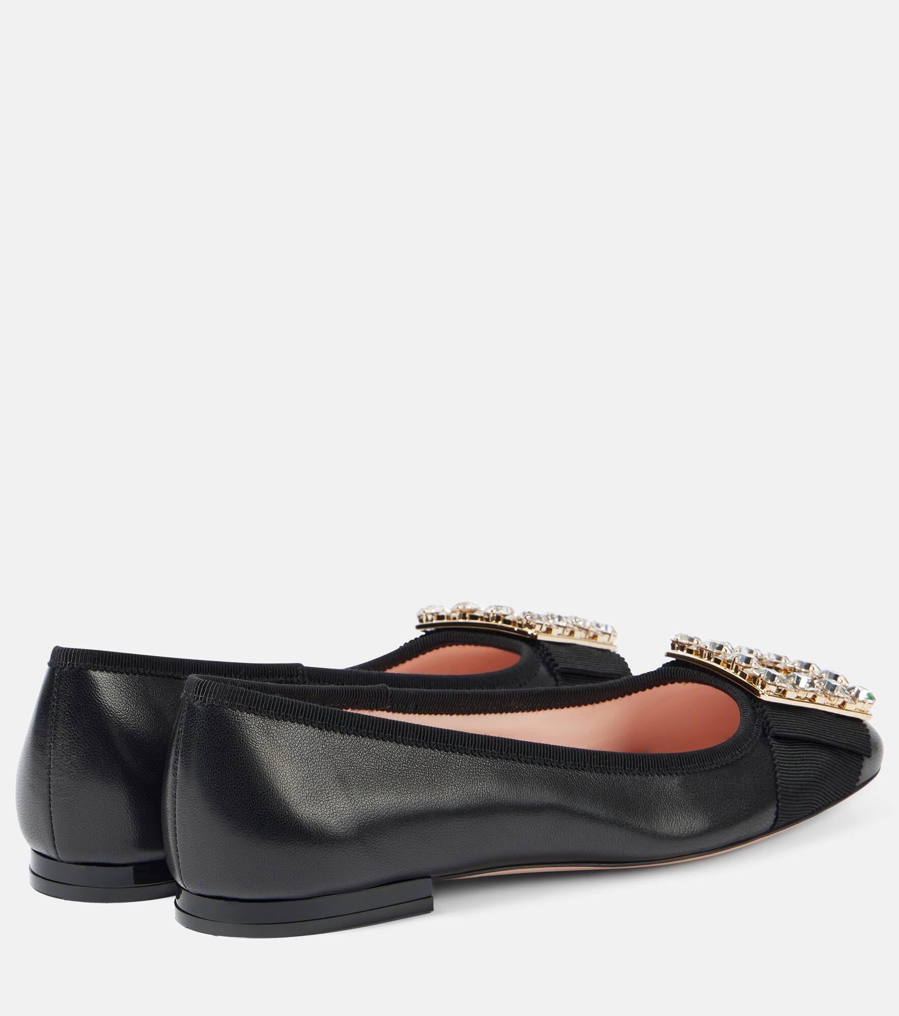 Tres Vivier embellished leather ballet flats - 3
