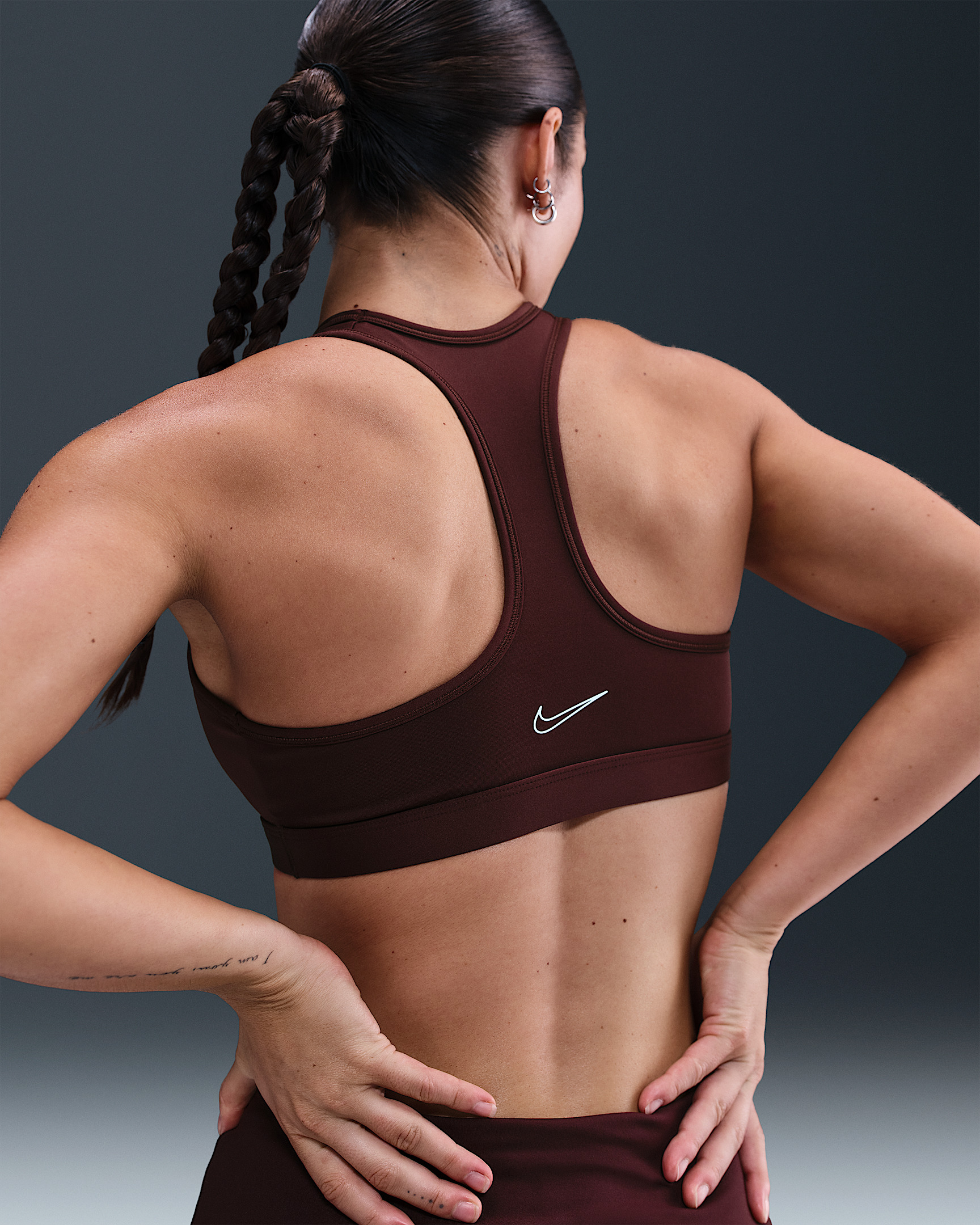 Nike Swoosh Medium Support Women's Padded Sports Bra - 2