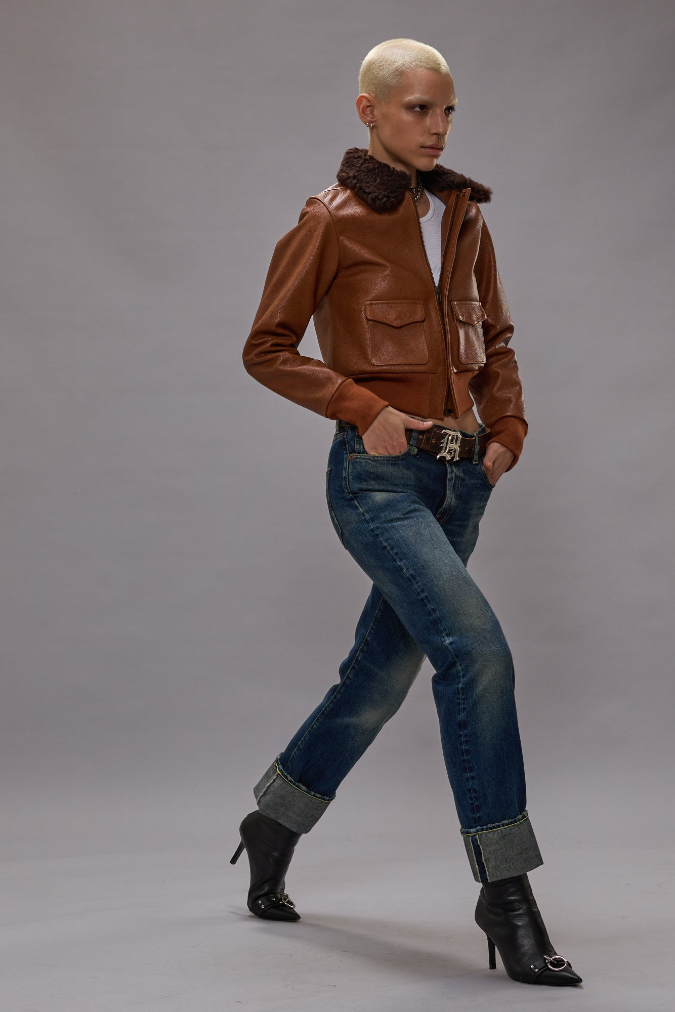 CUFFED ROMEO JEAN - 2