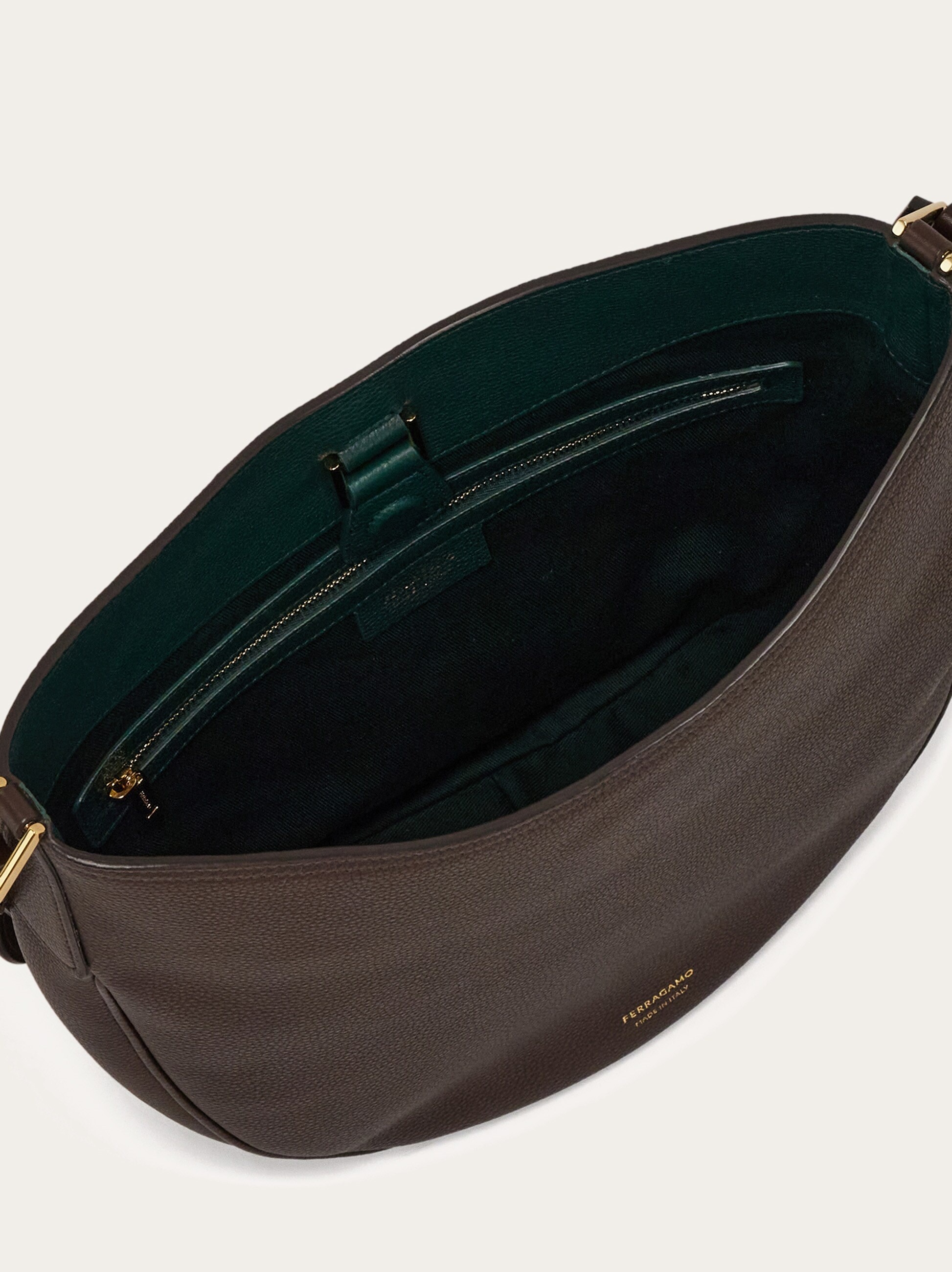 North-South hobo bag (M) - 5