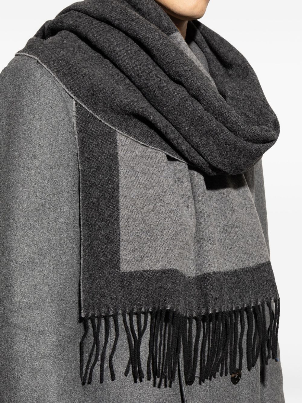 logo-print fringed scarf - 4