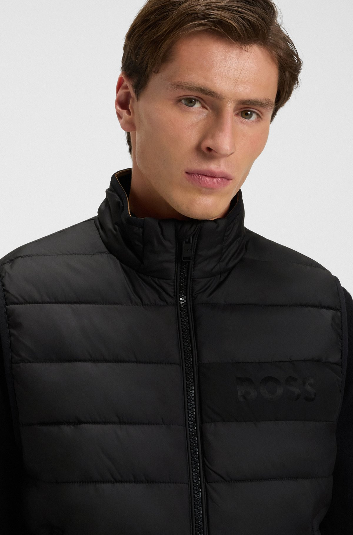 REGULAR-FIT WATER-REPELLENT GILET WITH TONAL LOGO - 5