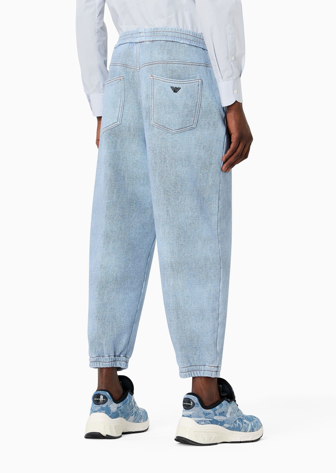 Denim-effect printed jersey drawstring trousers with elasticated cuffs - 3