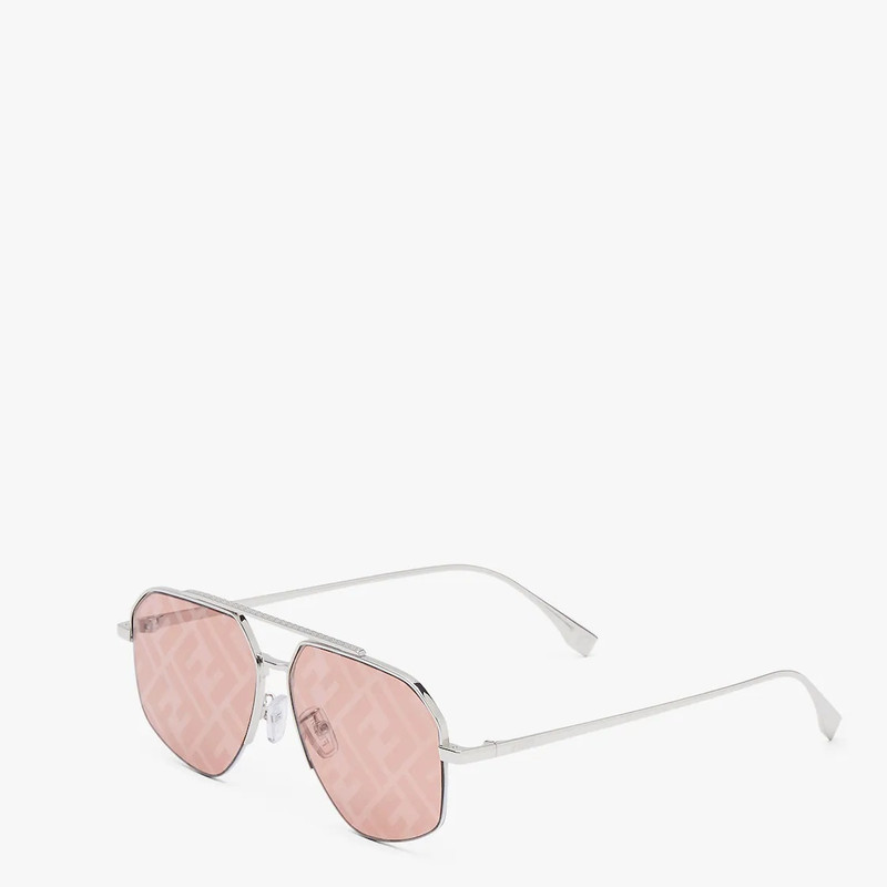 FENDI Gray sunglasses outlook