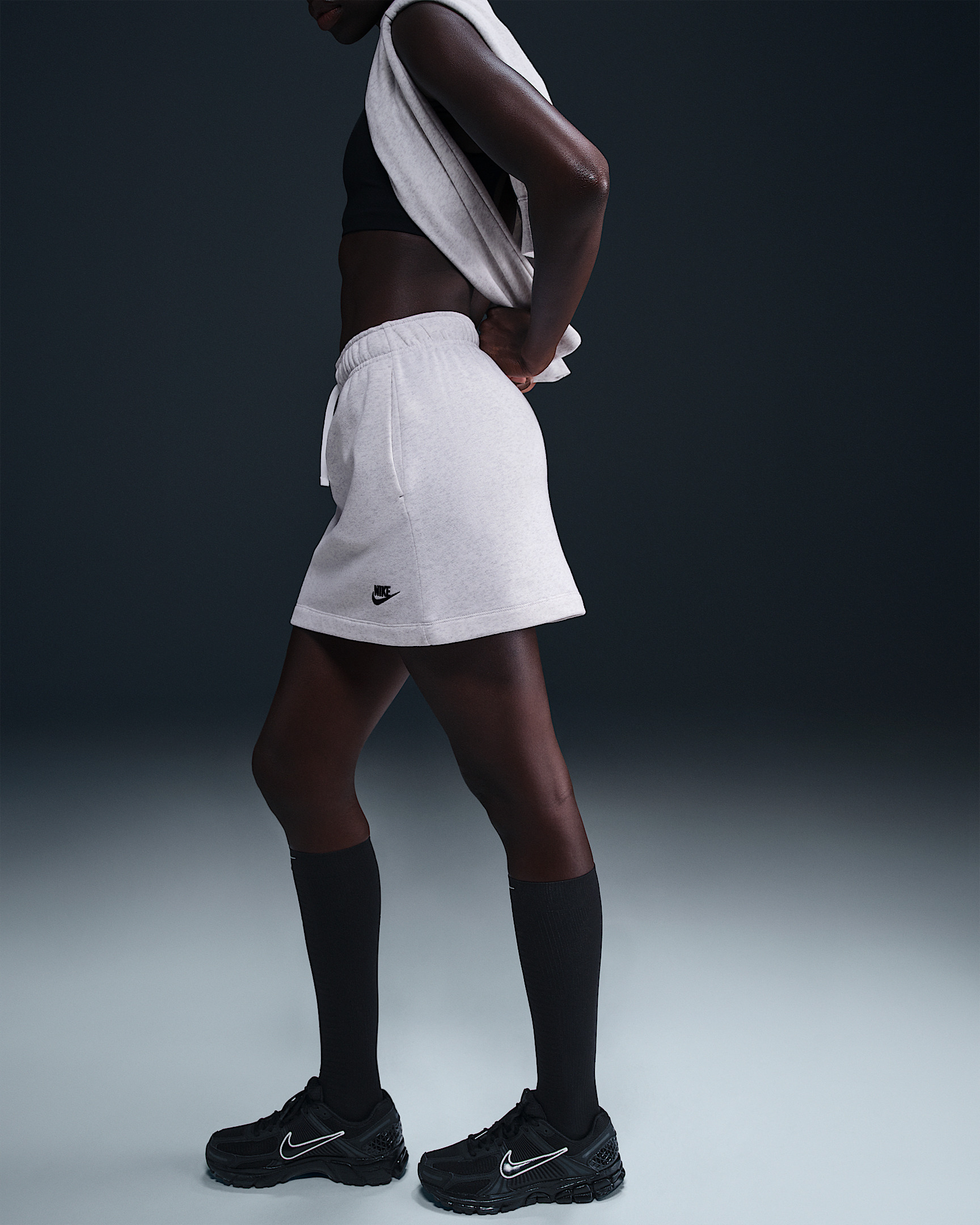 Nike Sportswear Club Fleece Women's Mid-Rise Skirt - 3