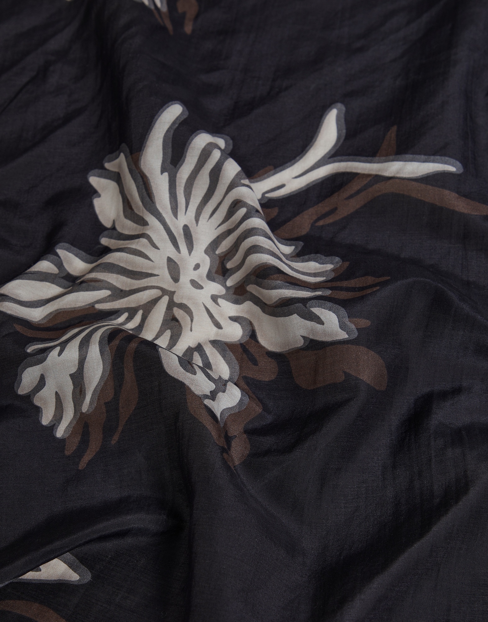 Cotton and silk marine flower print foulard - 2