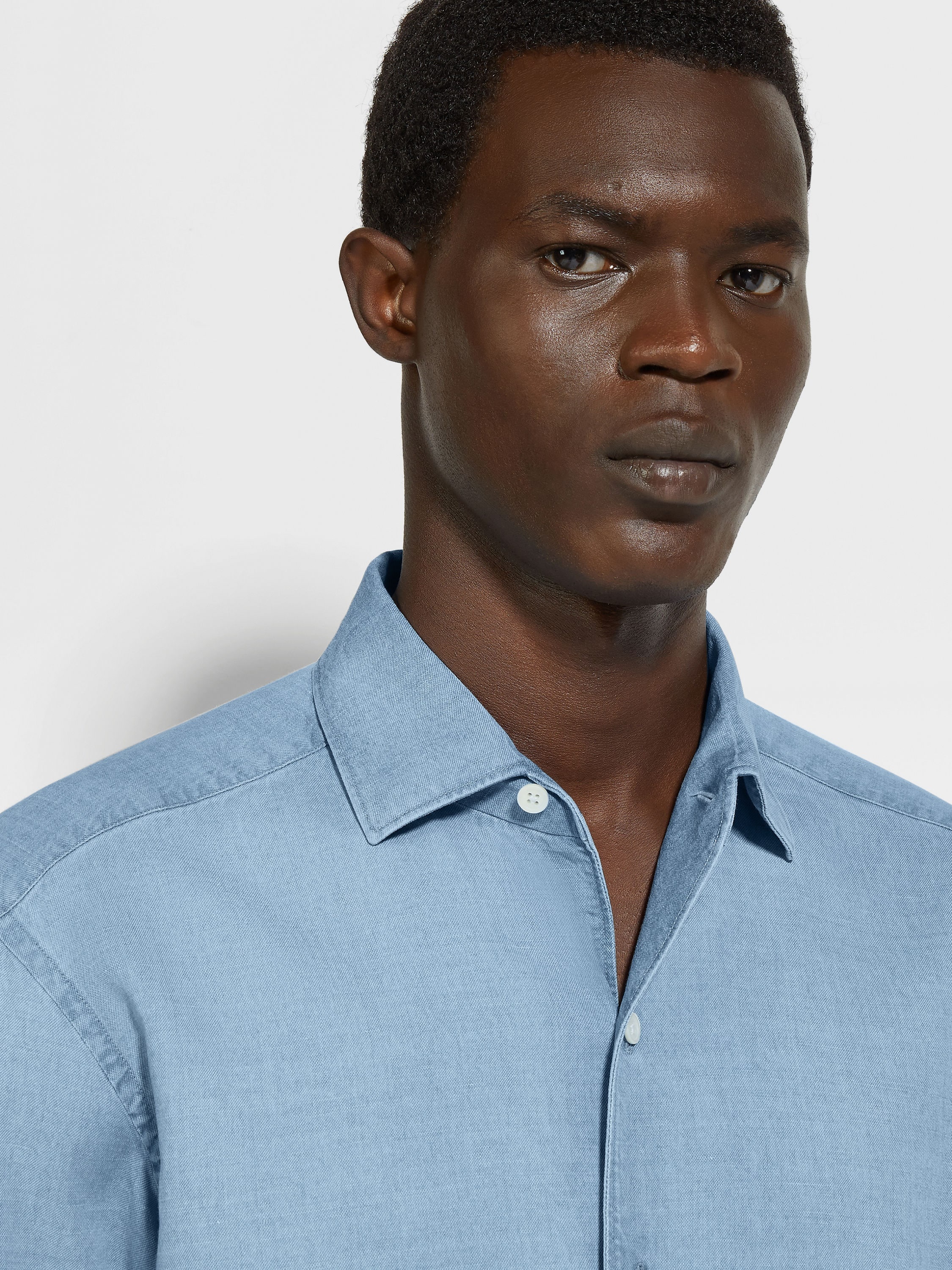 LIGHT BLUE BLEACHED COTTON AND LINEN DENIM SHIRT - 3