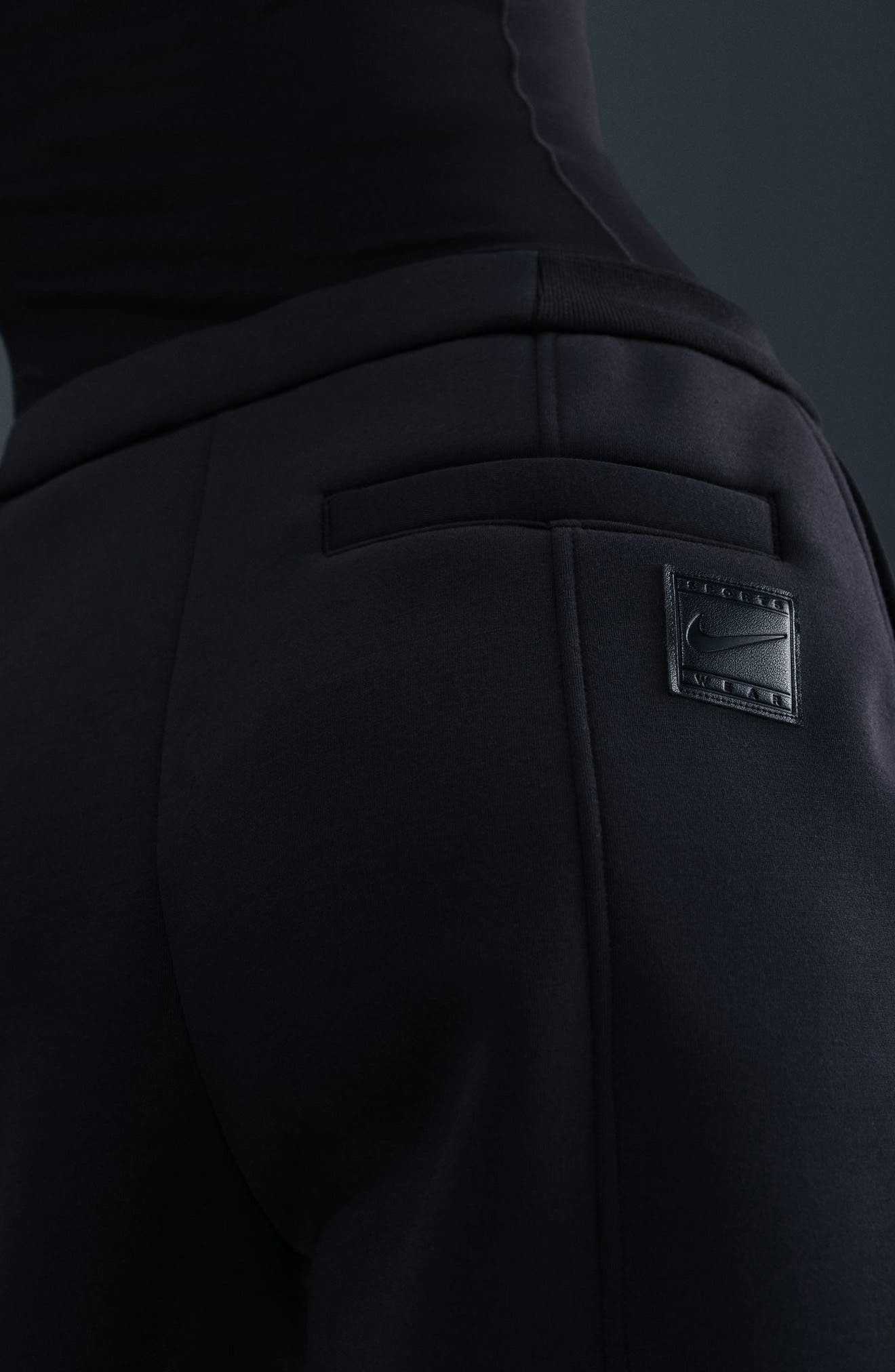 Nike Sportswear Essential Fleece Shorts in Black/Anthracite at Nordstrom - 7