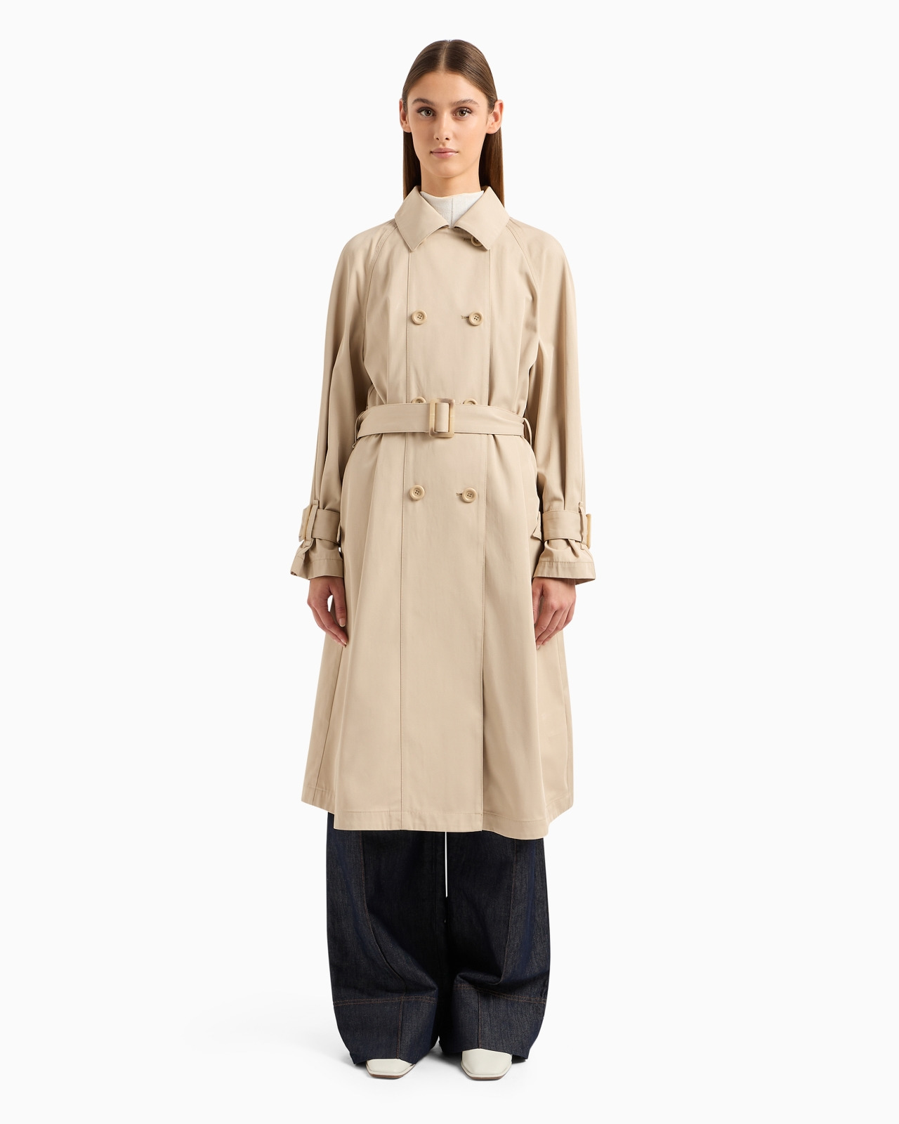Double-breasted trench coat with belt in water-repellent technical cotton - 2