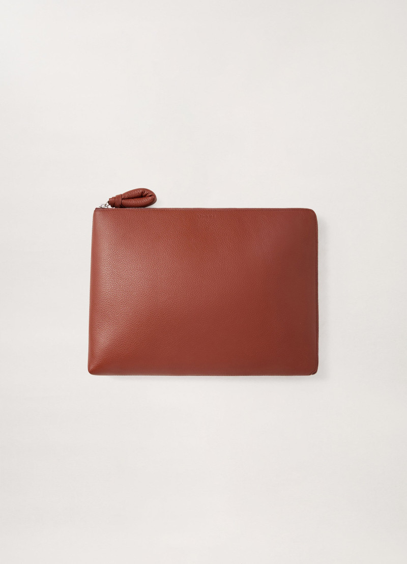 DOCUMENT HOLDER
SOFT GRAINED LE 1