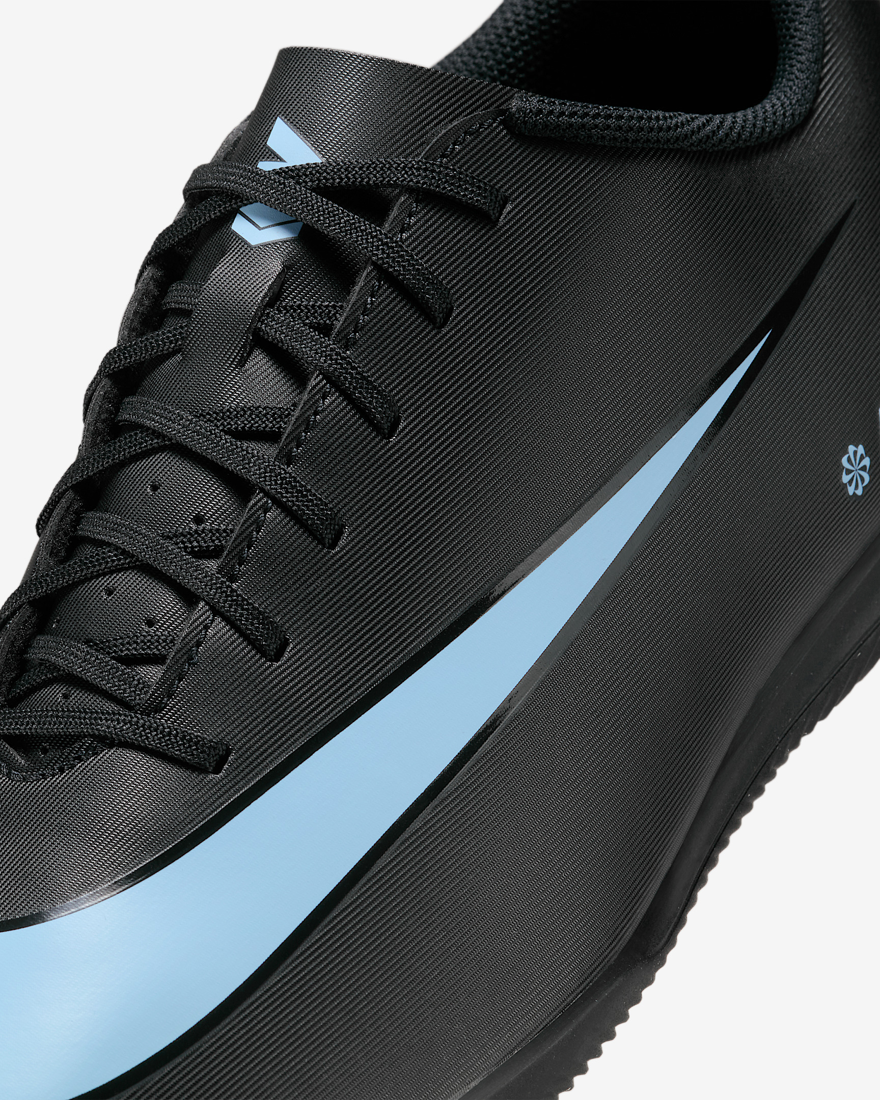 Nike Mercurial Vapor 16 Club Indoor/Court Low-Top Soccer Shoes - 7