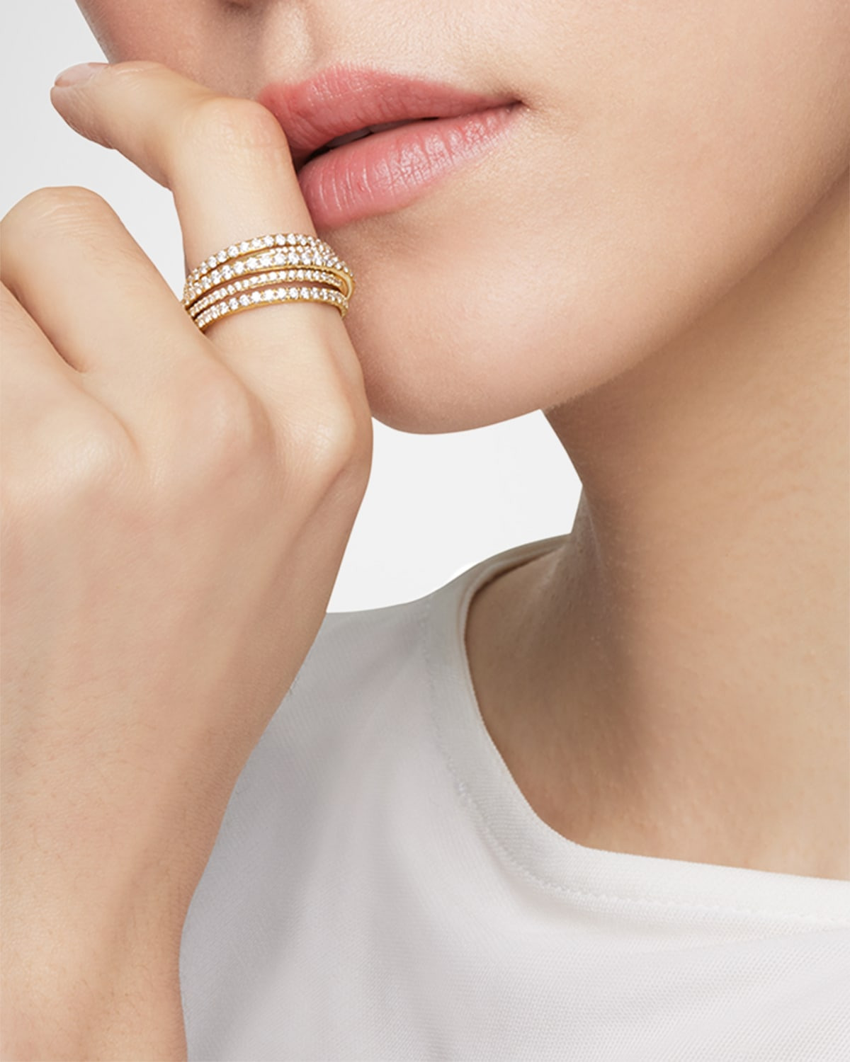 Pave Crossover Ring with Diamonds in 18K Gold, 11mm - 2