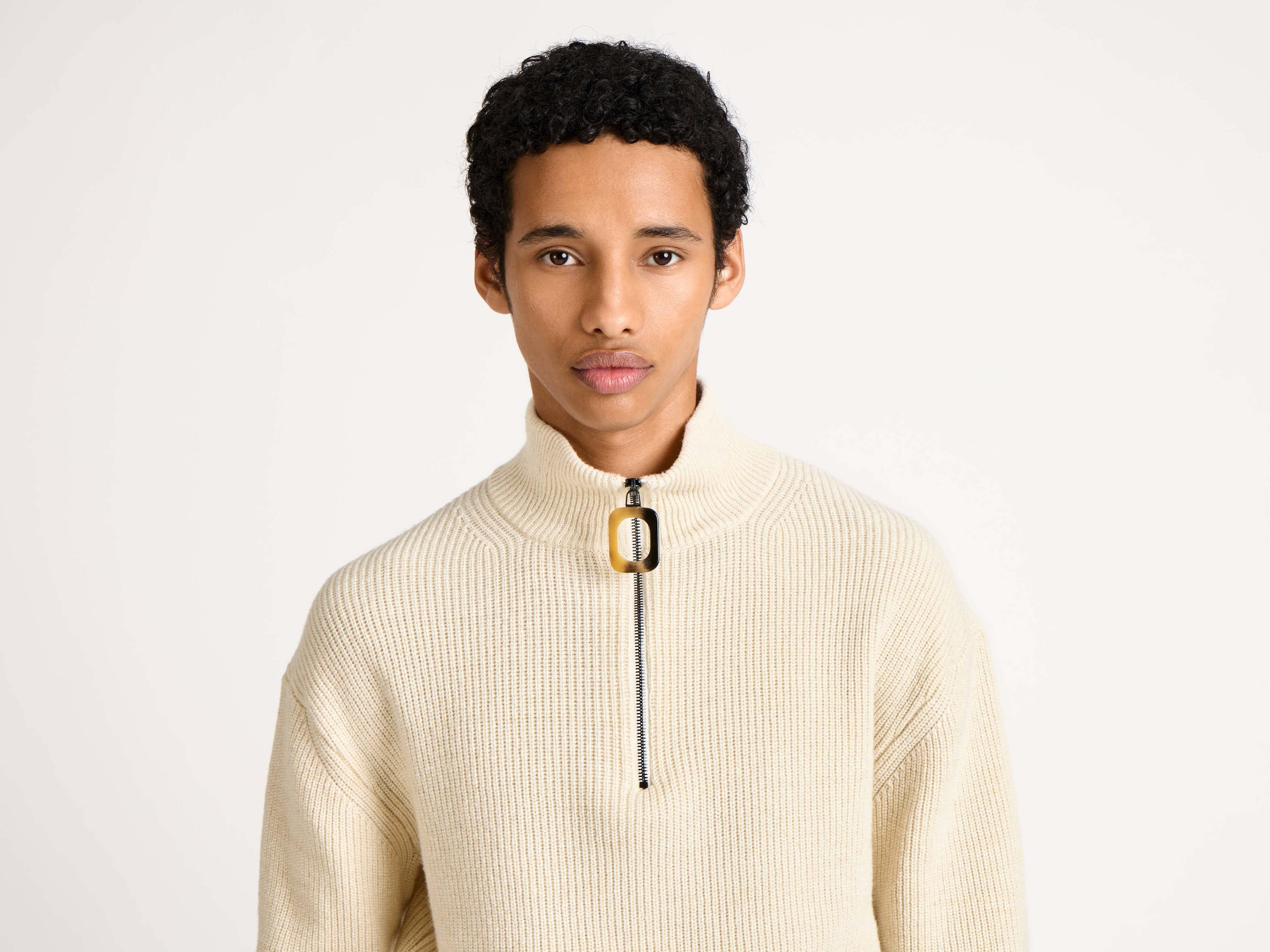 HALF ZIP JUMPER IN IVORY - 5