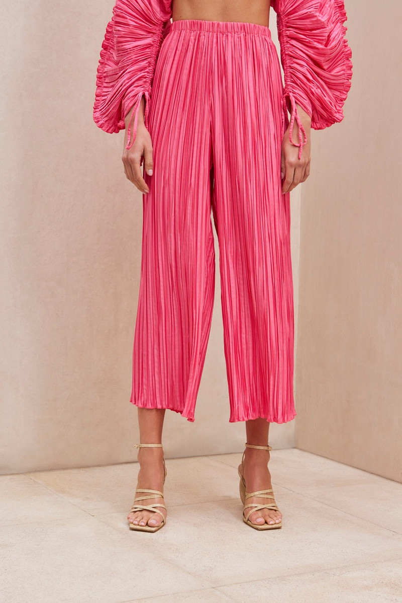 Cult Gaia STACIE PANT outlook