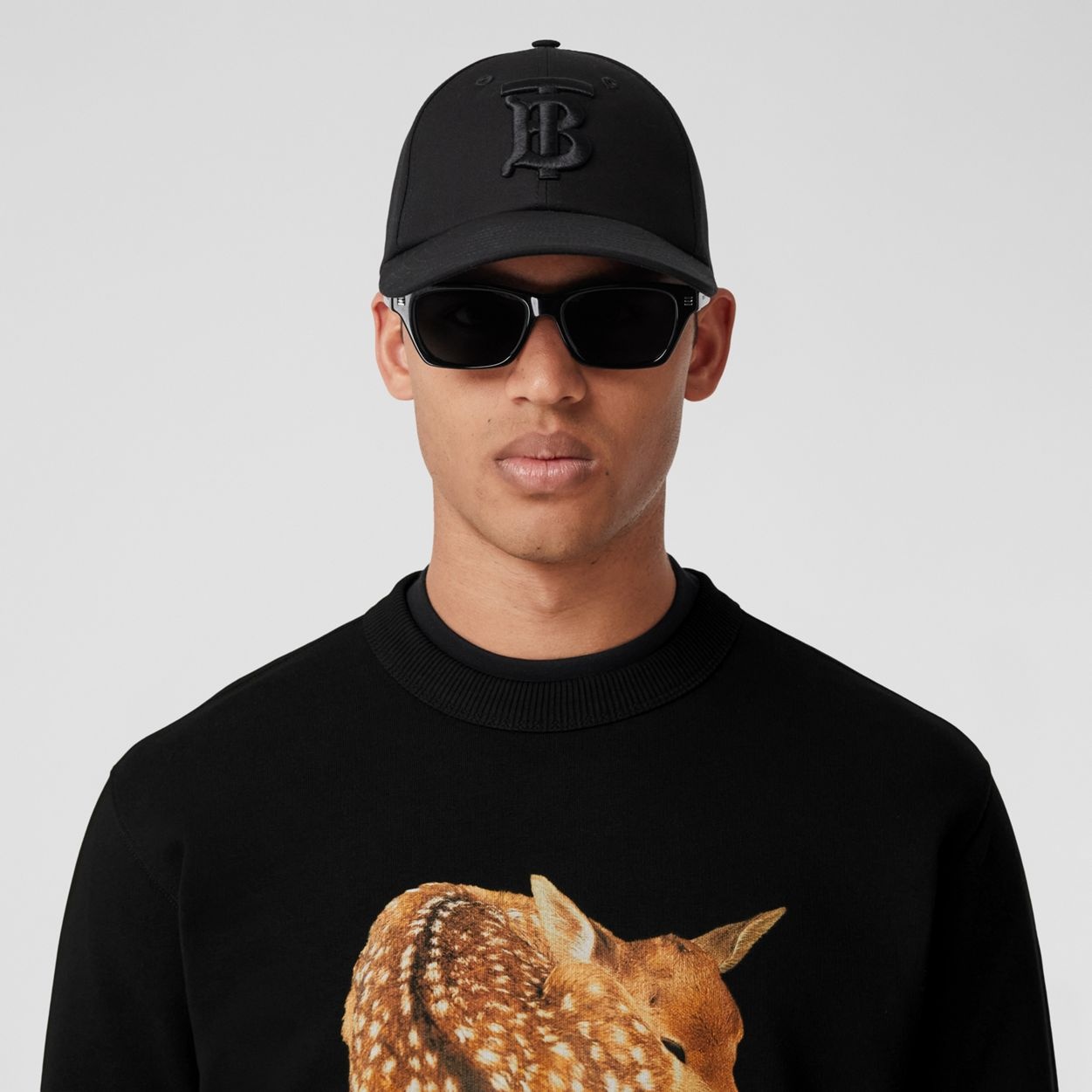 Deer Graphic Cotton Sweatshirt - 3