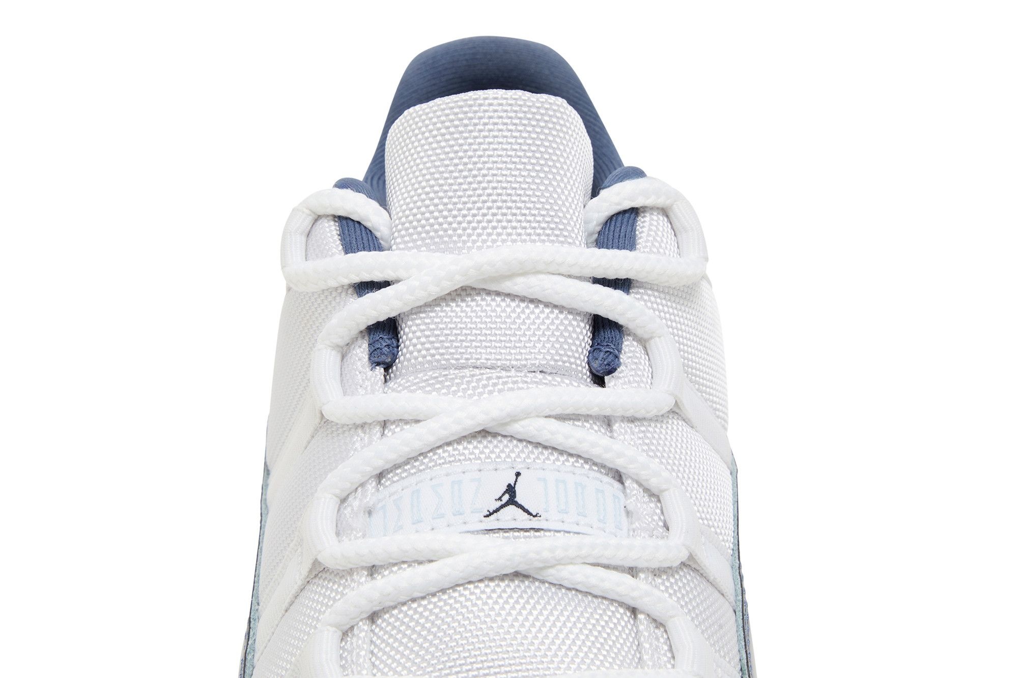 Air Jordan 11 Retro Low 'Diffused Blue' - 9