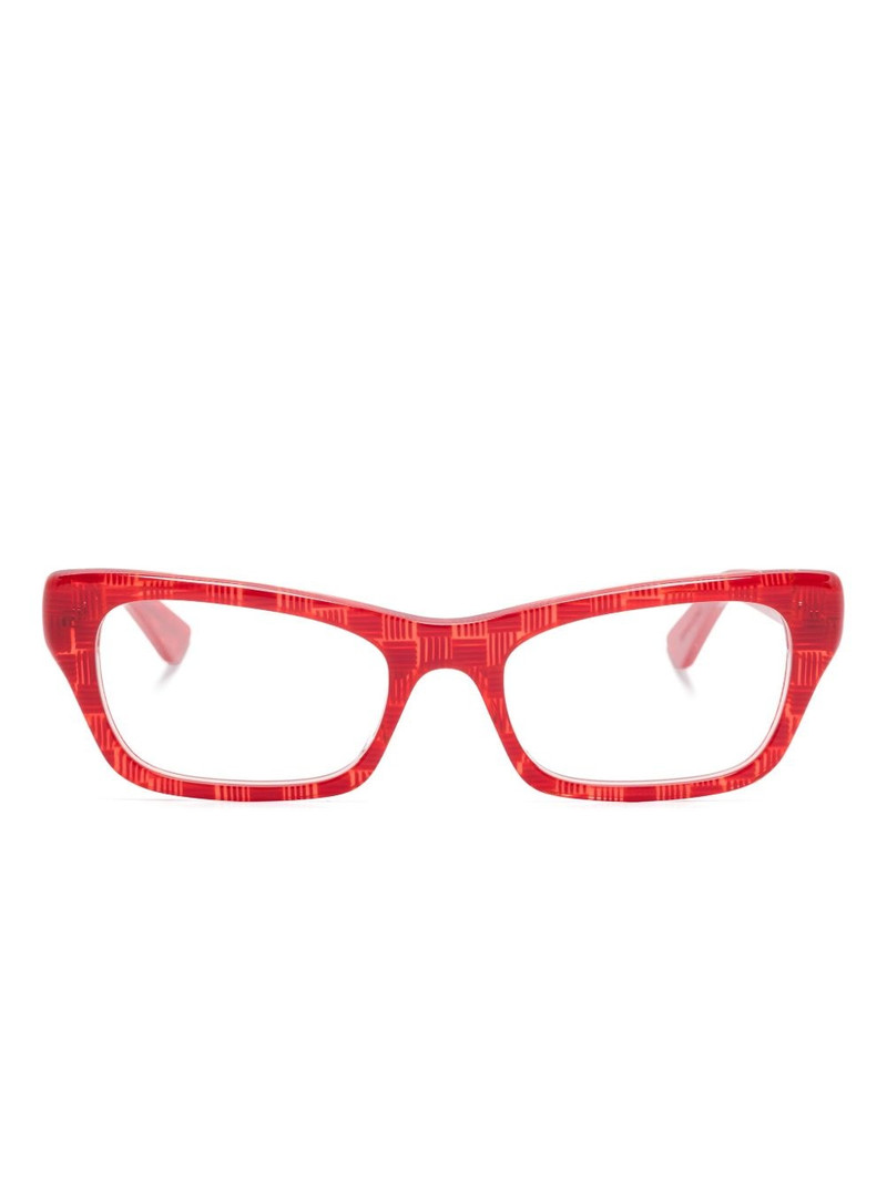Tup Akelu glasses 1