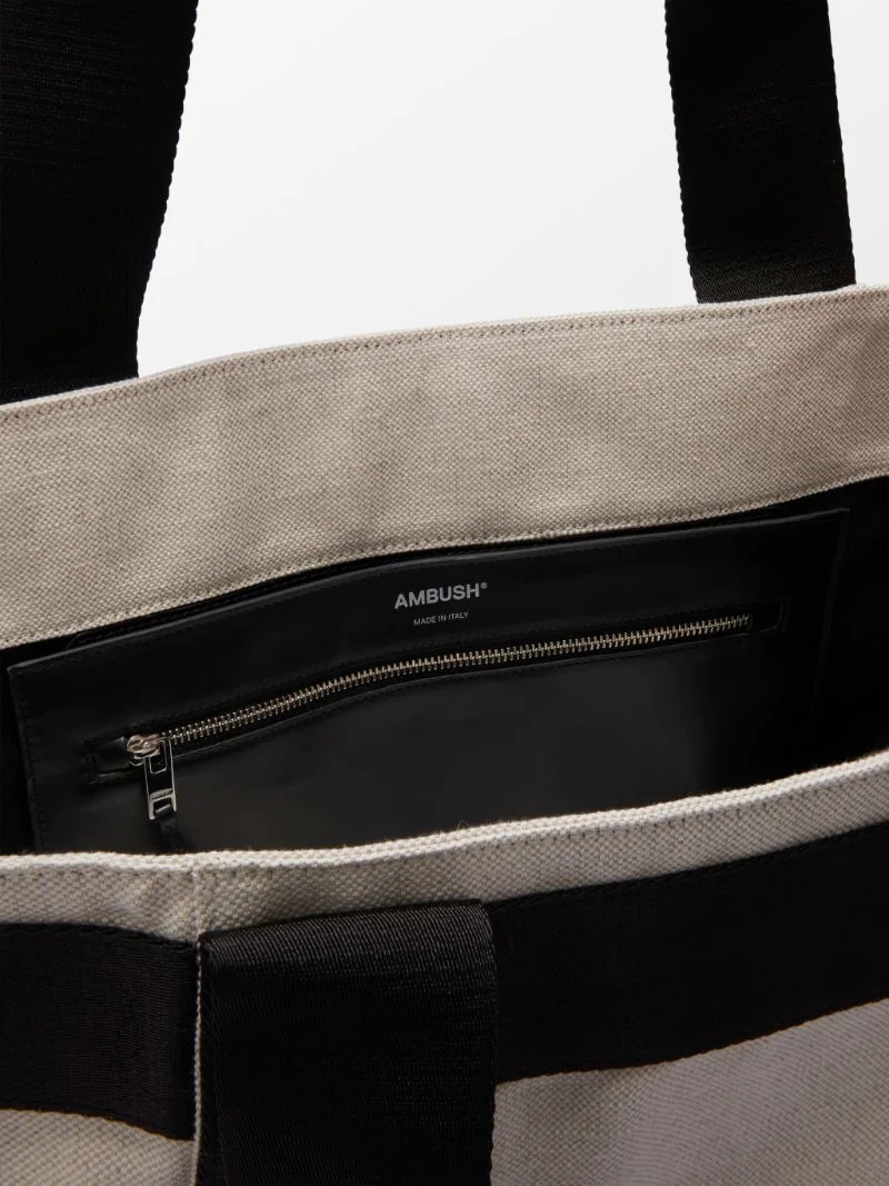 EMBOSS LOGO MAXI TOTE - 3