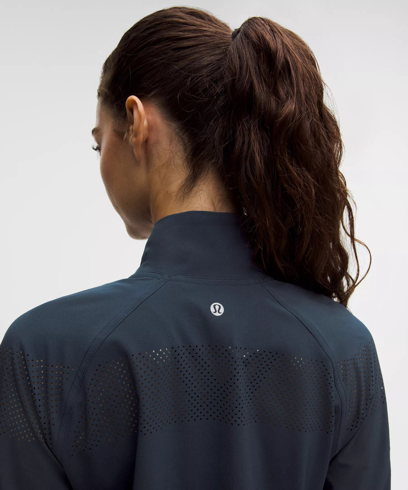 Adapted State Track Jacket *Perforated Stripe 6