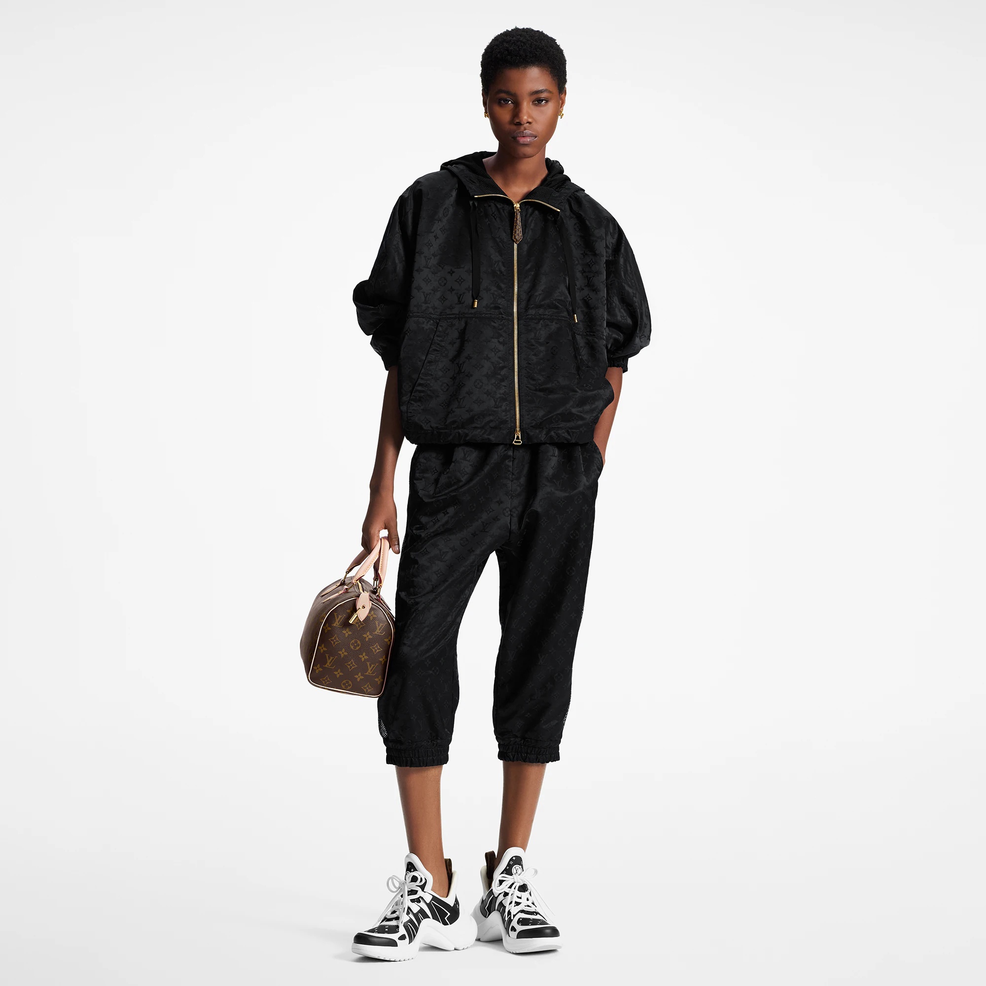 Shiny Monogram Cropped Jogging Pants - 4