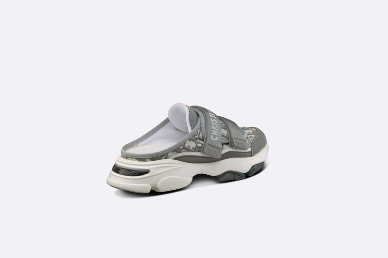 Dior D-Wander Sneaker outlook