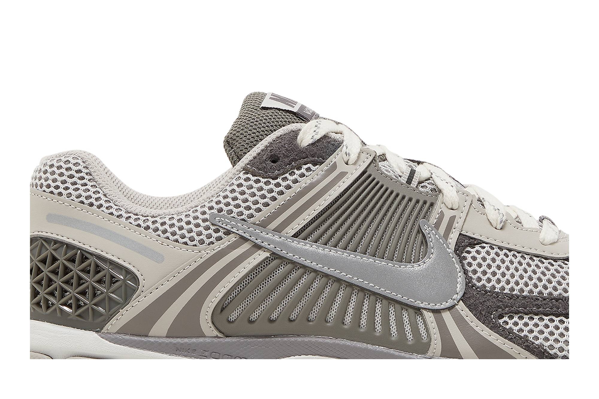 Air Zoom Vomero 5 'Light Iron Ore' - 2