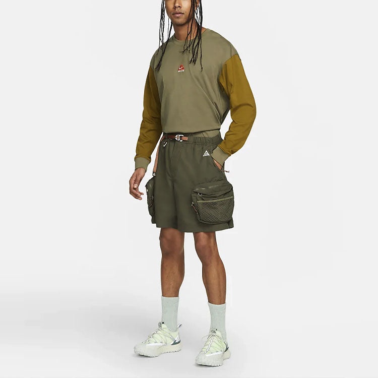 Men's Nike ACG Multiple Pockets Outdoor Cargo Loose Casual Straight Shorts Green DN3945-325 - 3